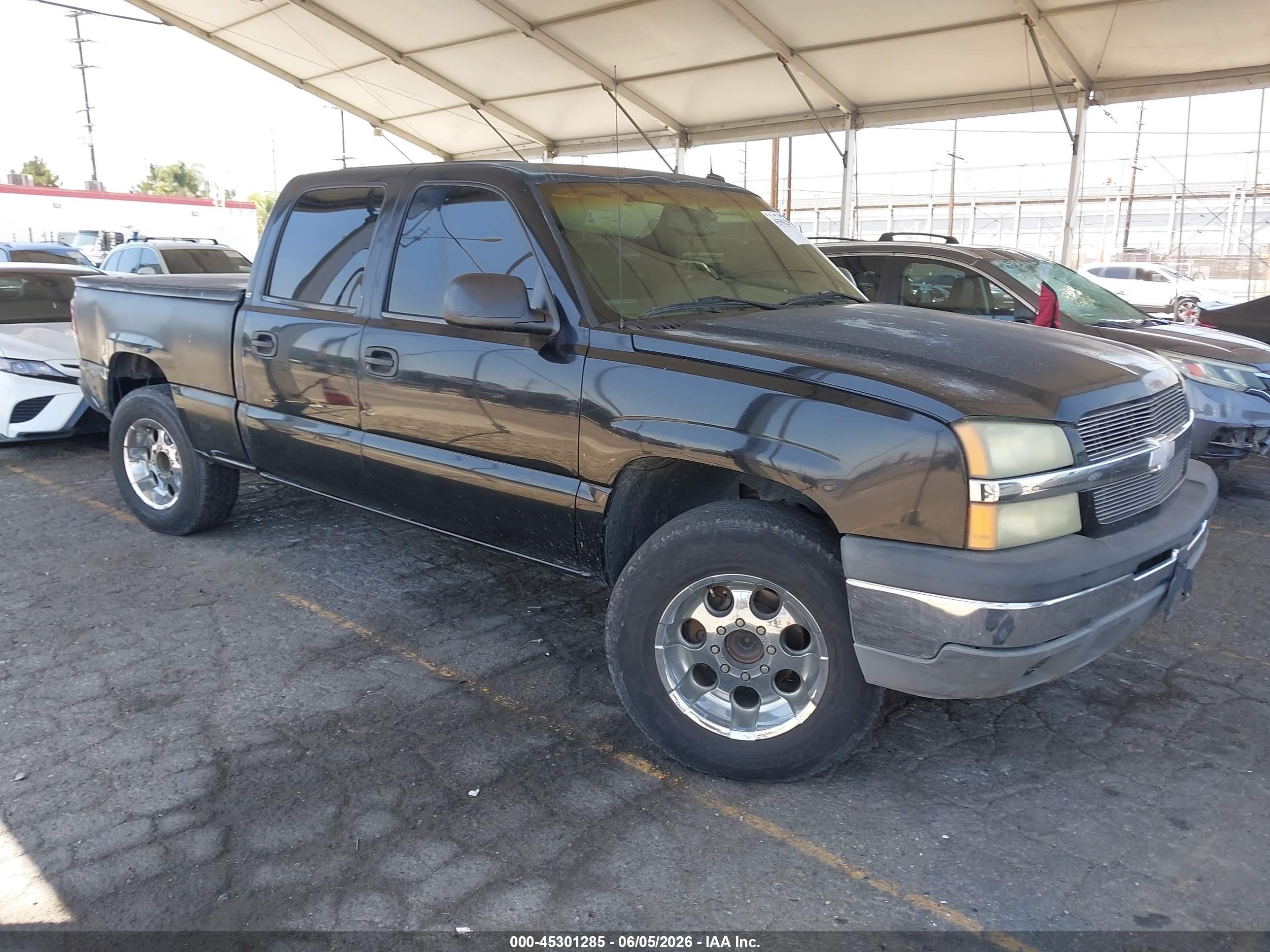 2003 Chevrolet Silverado 1500HD LT, VIN 1GCGC13U23F112231 — Side