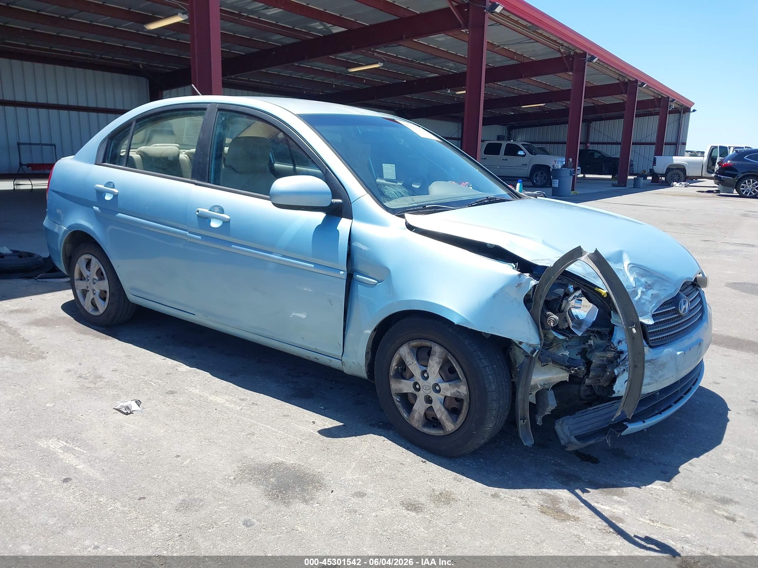2010 Hyundai Accent GLS, VIN KMHCN4AC4AU422082 — Front end
