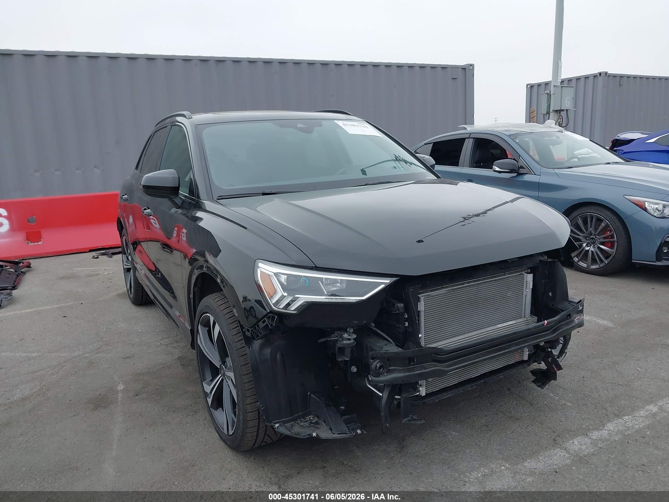 2023 Audi Q3 S line Premium Plus, VIN WA1EECF34P1048397 — Перед
