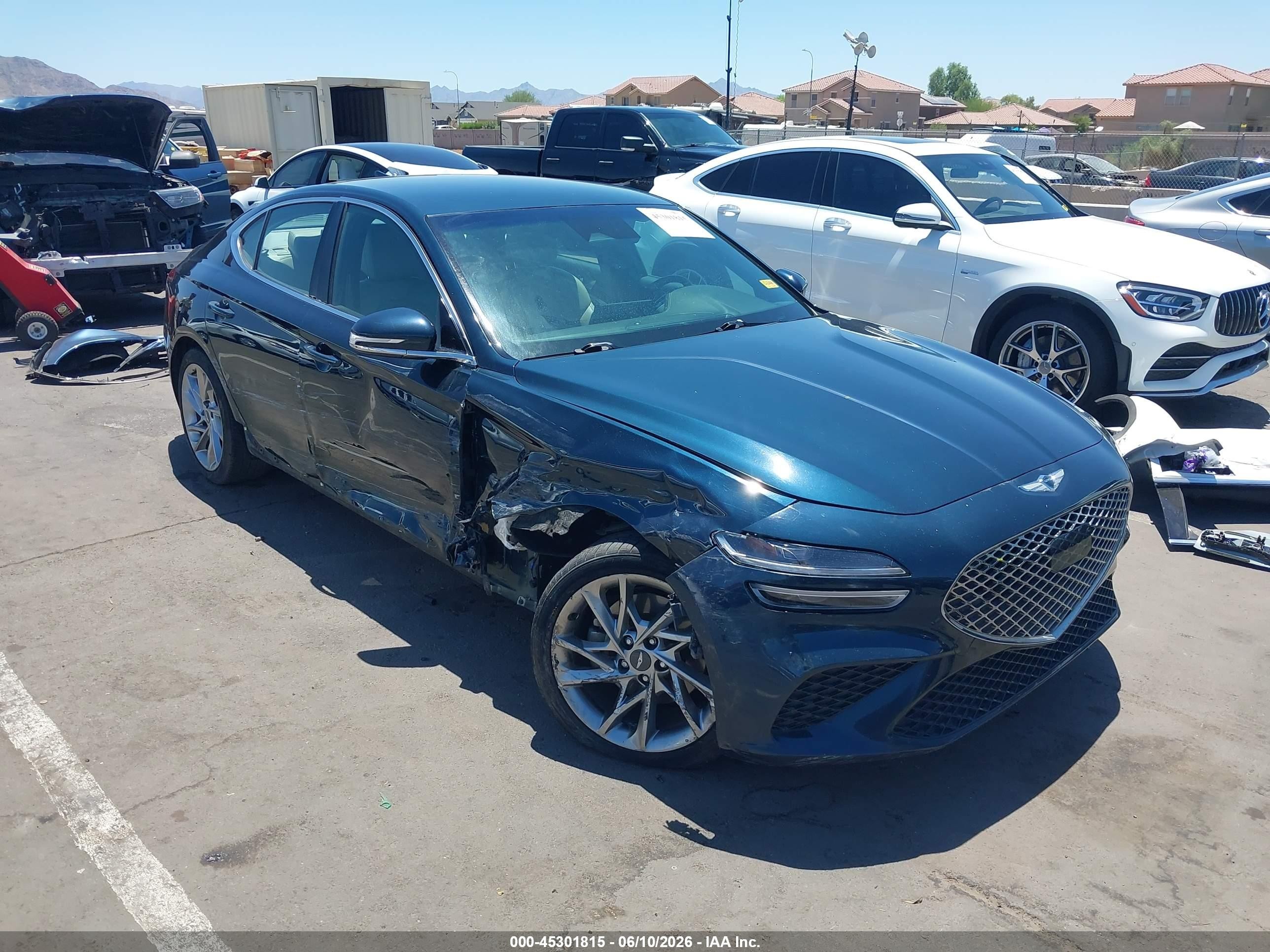 2022 Genesis G70 2.0T, VIN KMTG34TA0NU094691 — Side