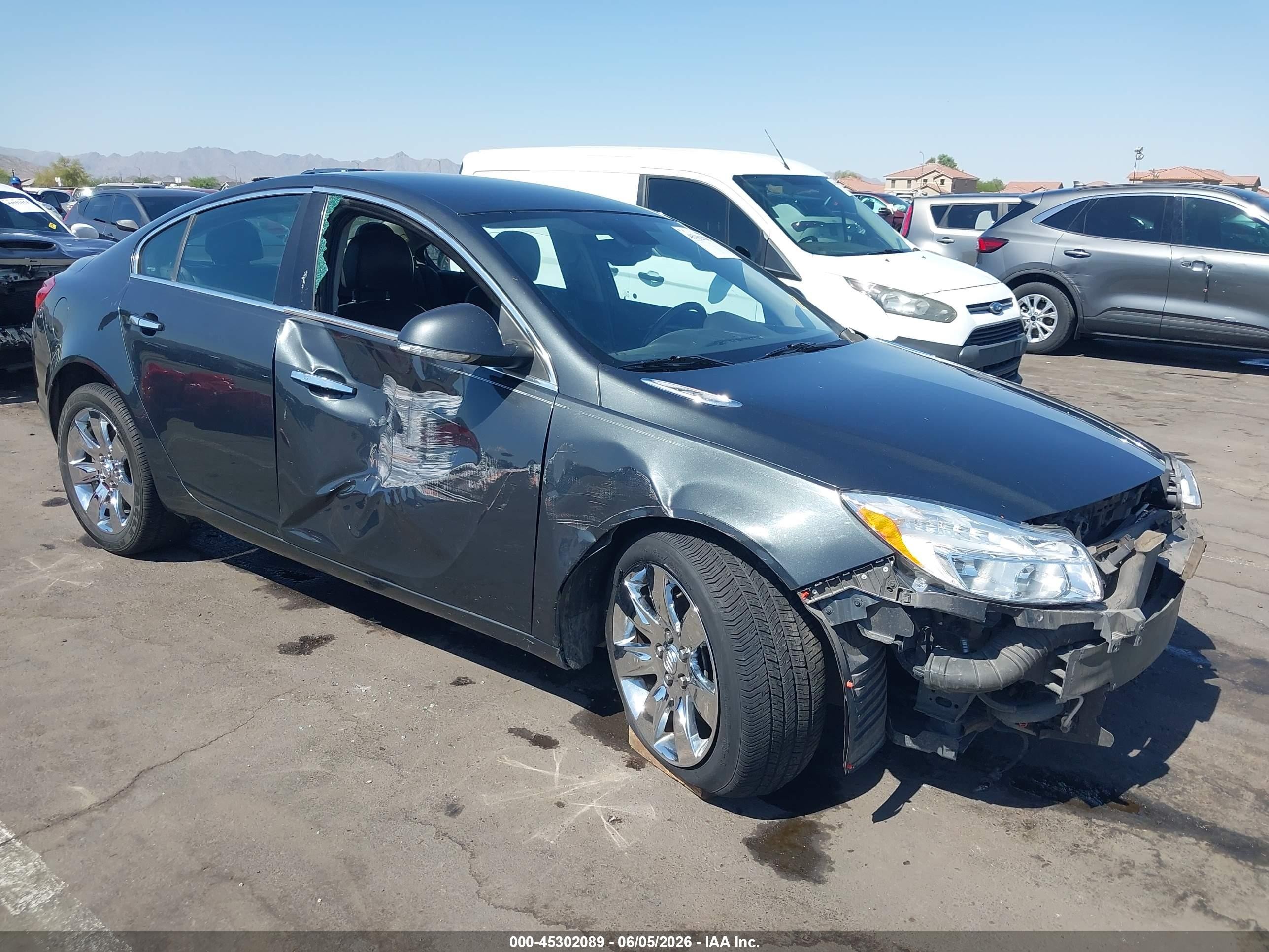 2013 Buick Regal Turbo Premium 1, VIN 2G4GS5EV7D9167442 — Front end