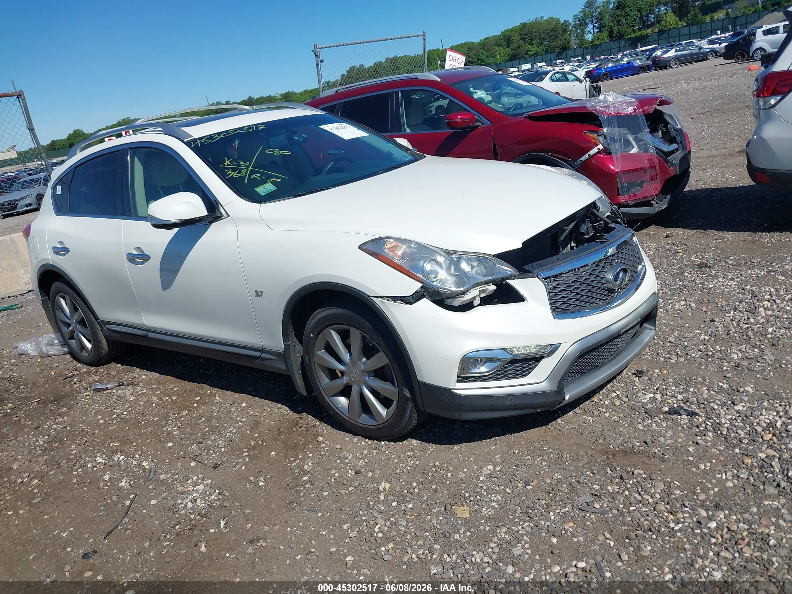 2016 Infiniti QX50, VIN JN1BJ0RR1GM261182 — Front end