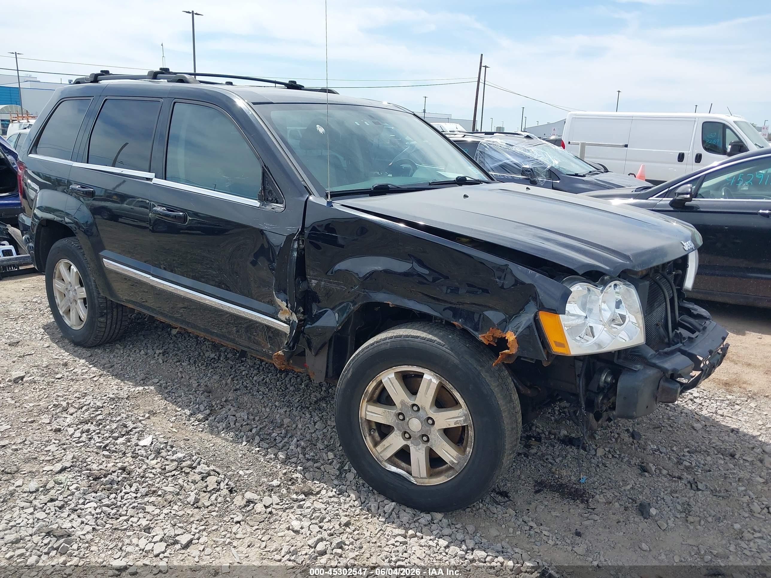 2008 Jeep Grand Cherokee Limited, VIN 1J8HR58238C189662 — Front end
