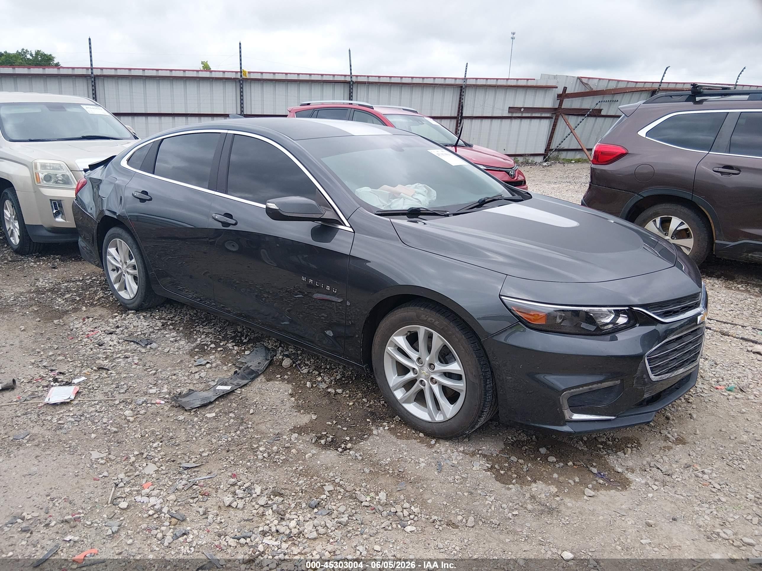 2017 Chevrolet Malibu LT, VIN 1G1ZE5ST7HF176784 — Rear end