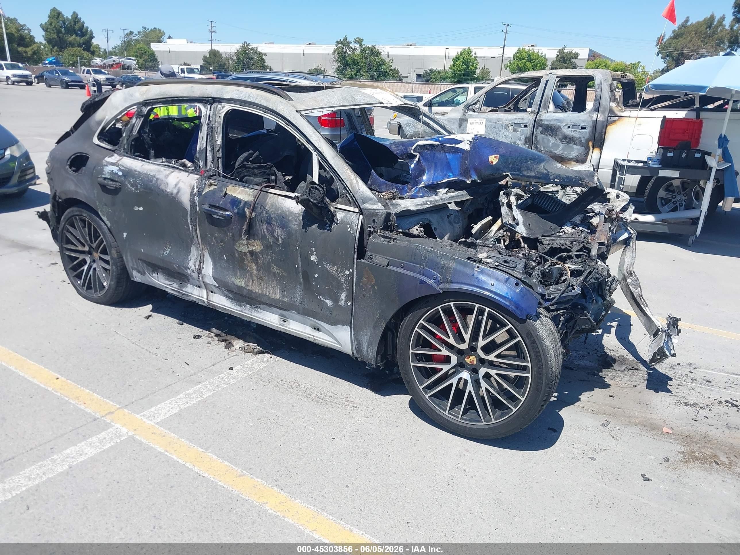 2025 Porsche Macan Turbo, VIN WP1AF2A51SLB51745 — Burn