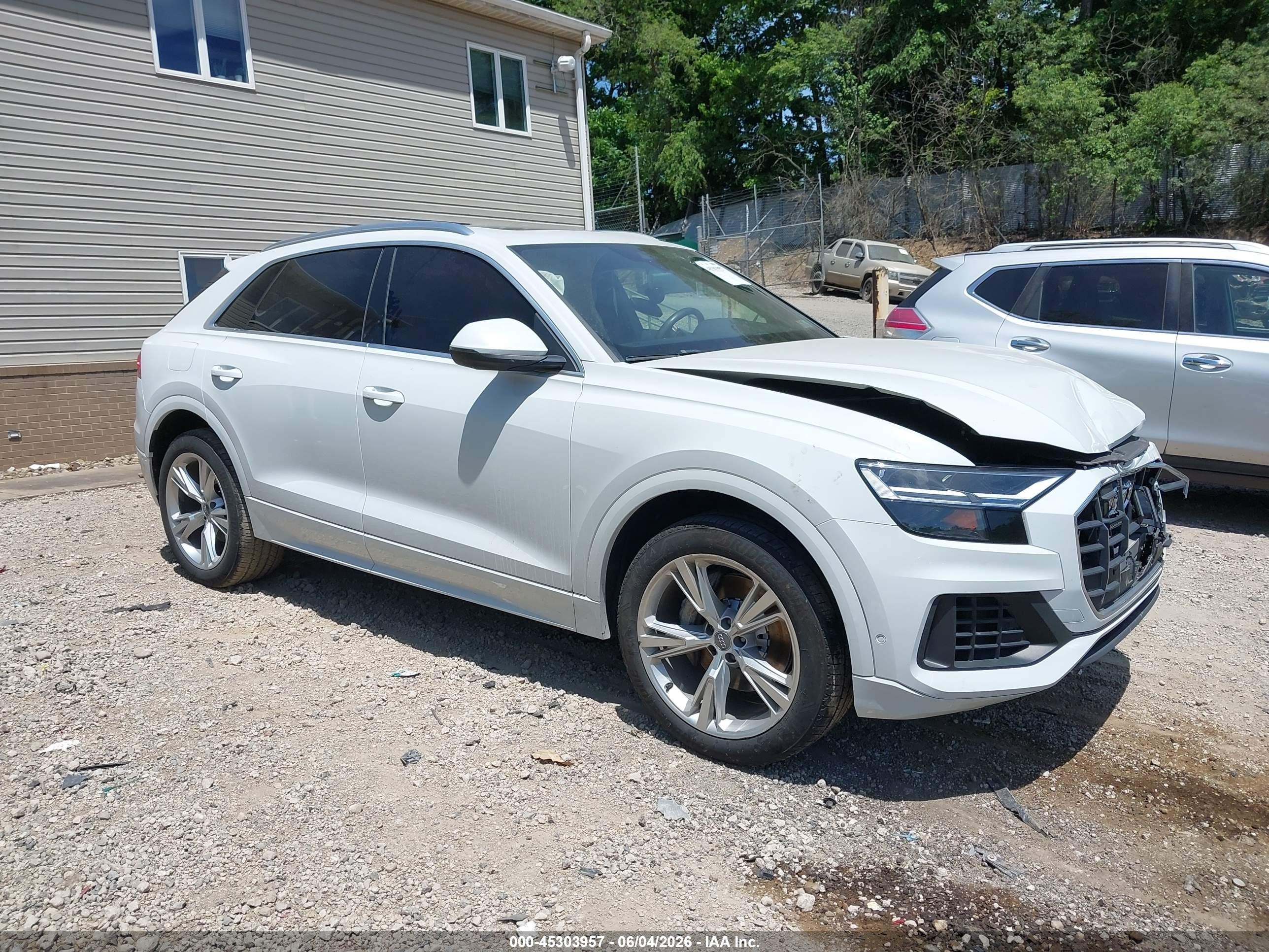 2019 Audi Q8 Premium Plus, VIN WA1BVAF16KD005211 — Front end