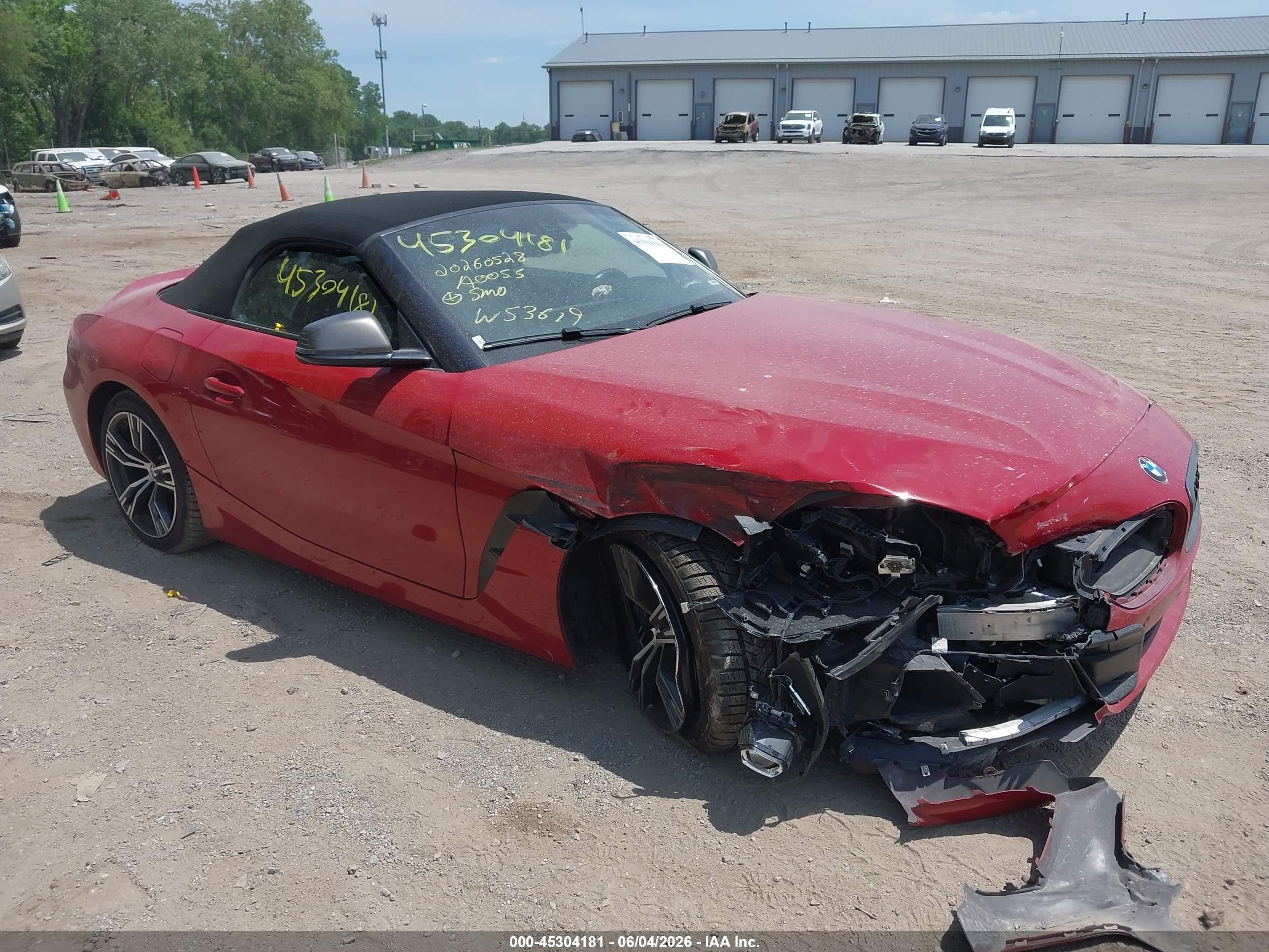 2020 BMW Z4 sDriveM40i, VIN WBAHF9C09LWW53619 — Front end