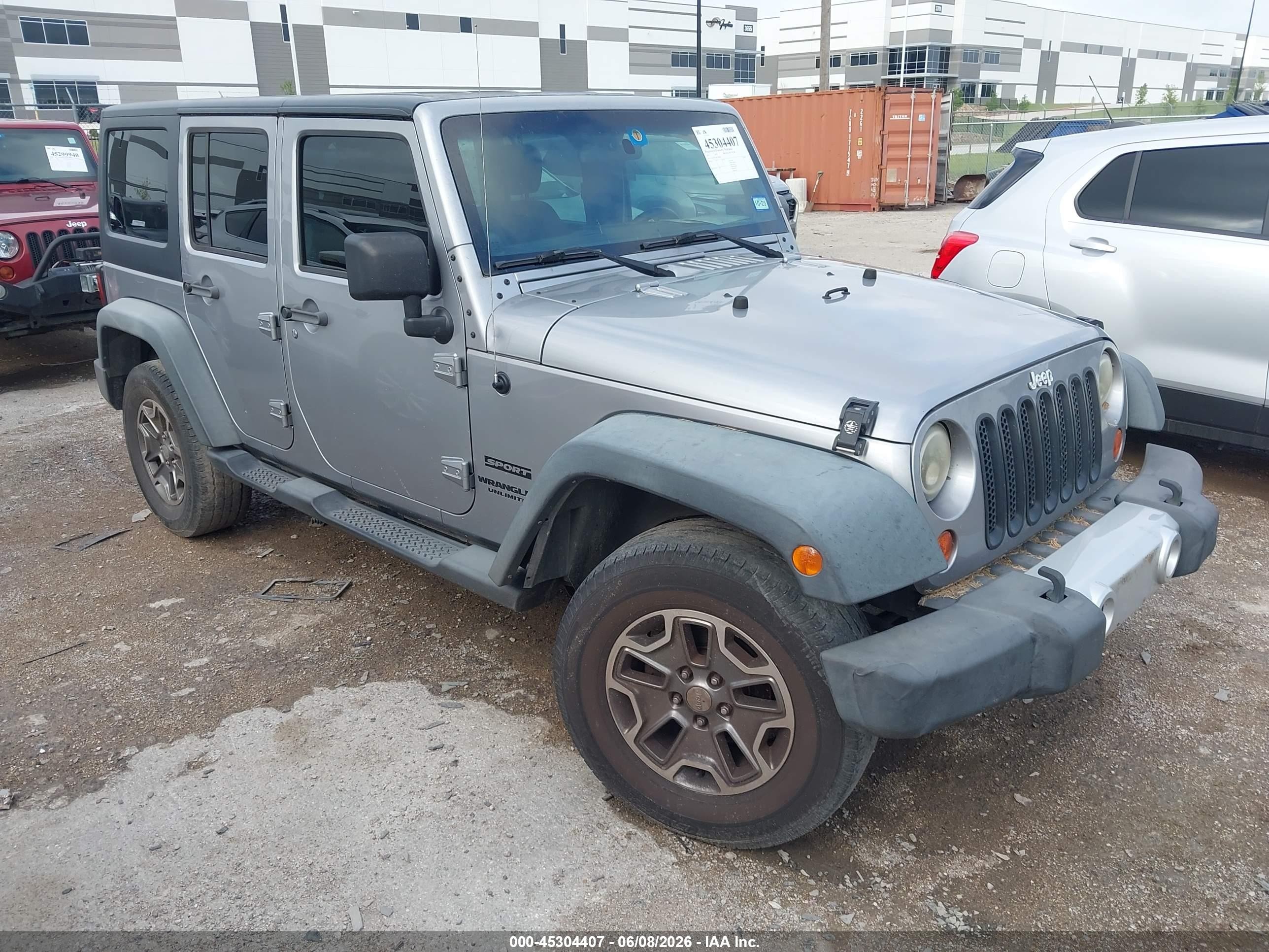 2013 Jeep Wrangler Unlimited Sport, VIN 1C4BJWDG3DL585046 — Mechanical