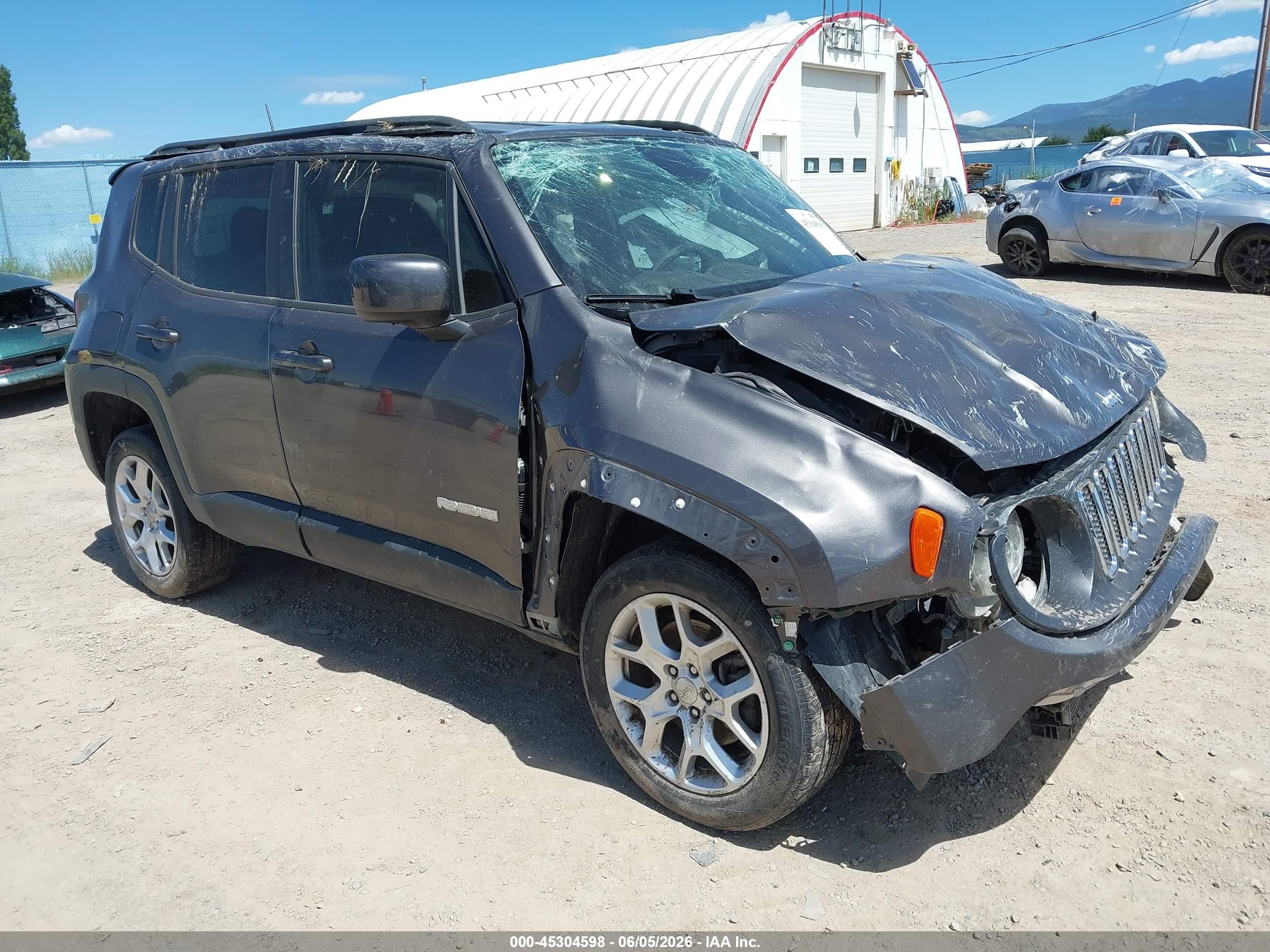 2018 Jeep Renegade Latitude, VIN ZACCJBBB0JPG87173 — All over