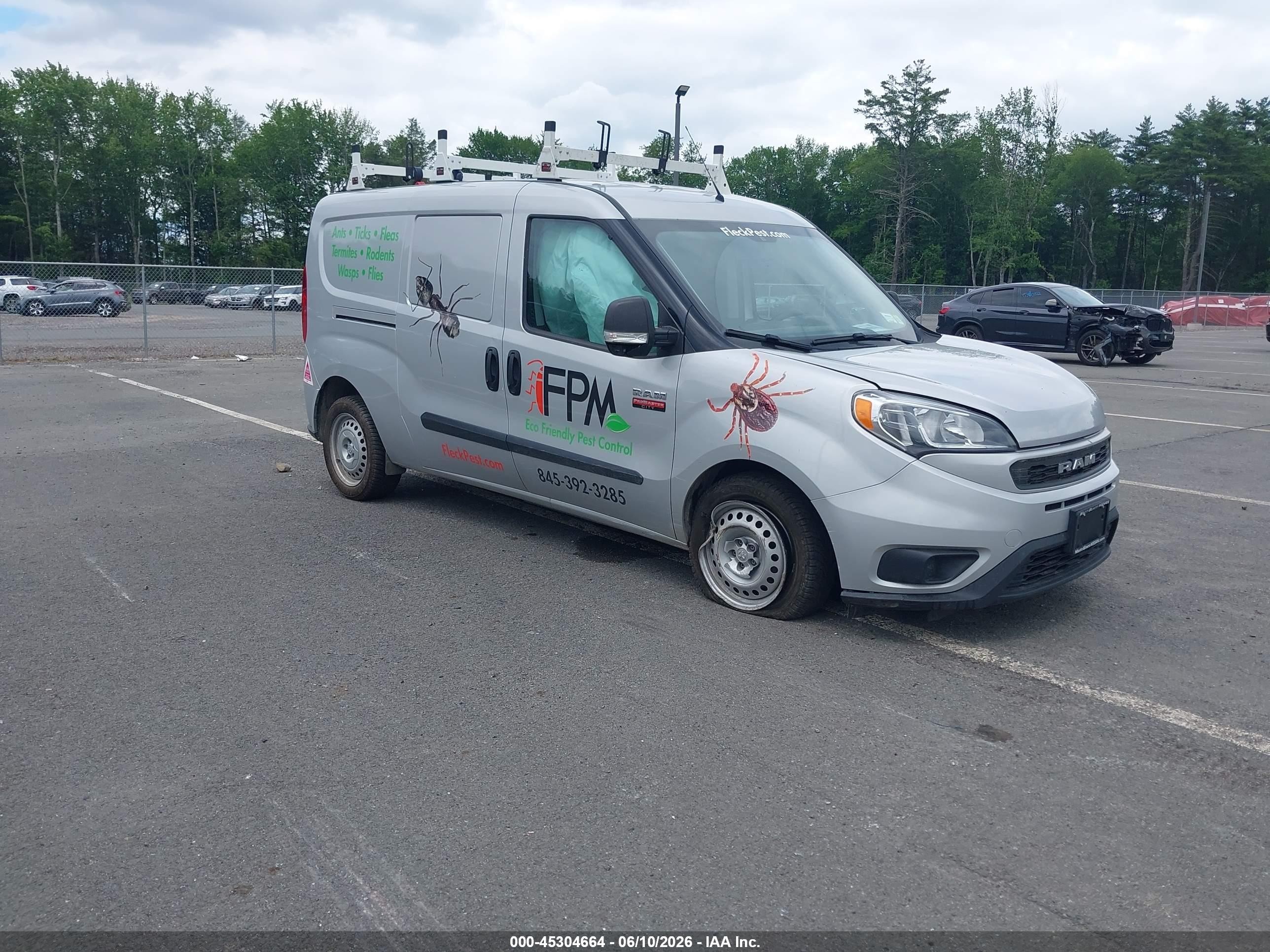 2022 Ram ProMaster City Passenger, VIN ZFBHRFAB4N6X73797 — Front end