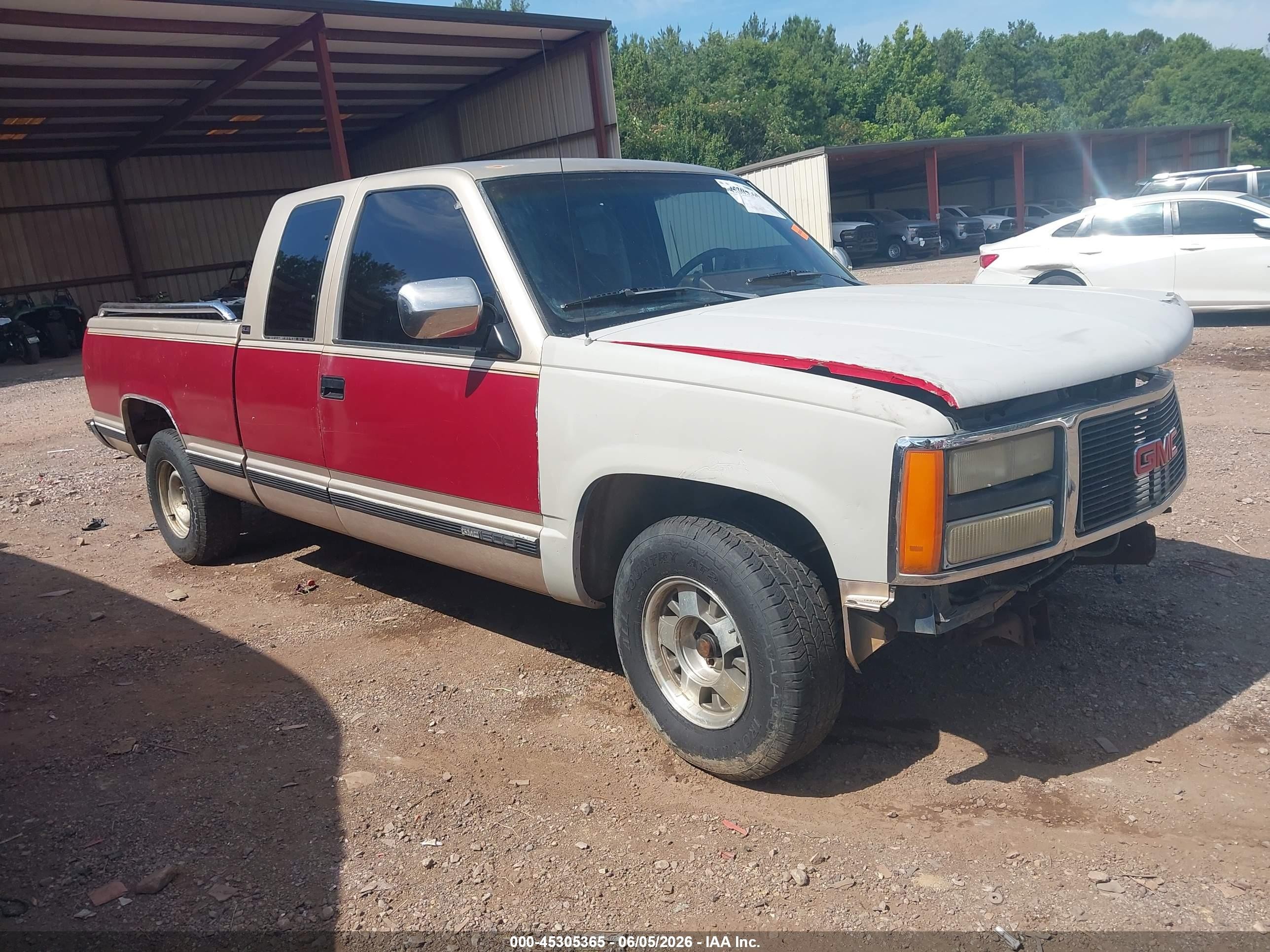 1992 GMC Sierra 1500, VIN 2GTEC19K1N1516967 — Side