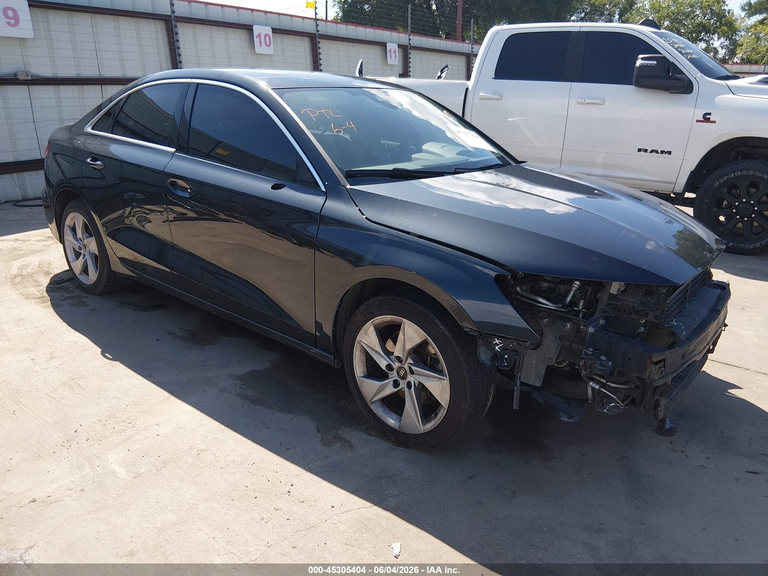 2023 Audi A3 Premium, VIN WAUAUDGY3PA025892 — Перед