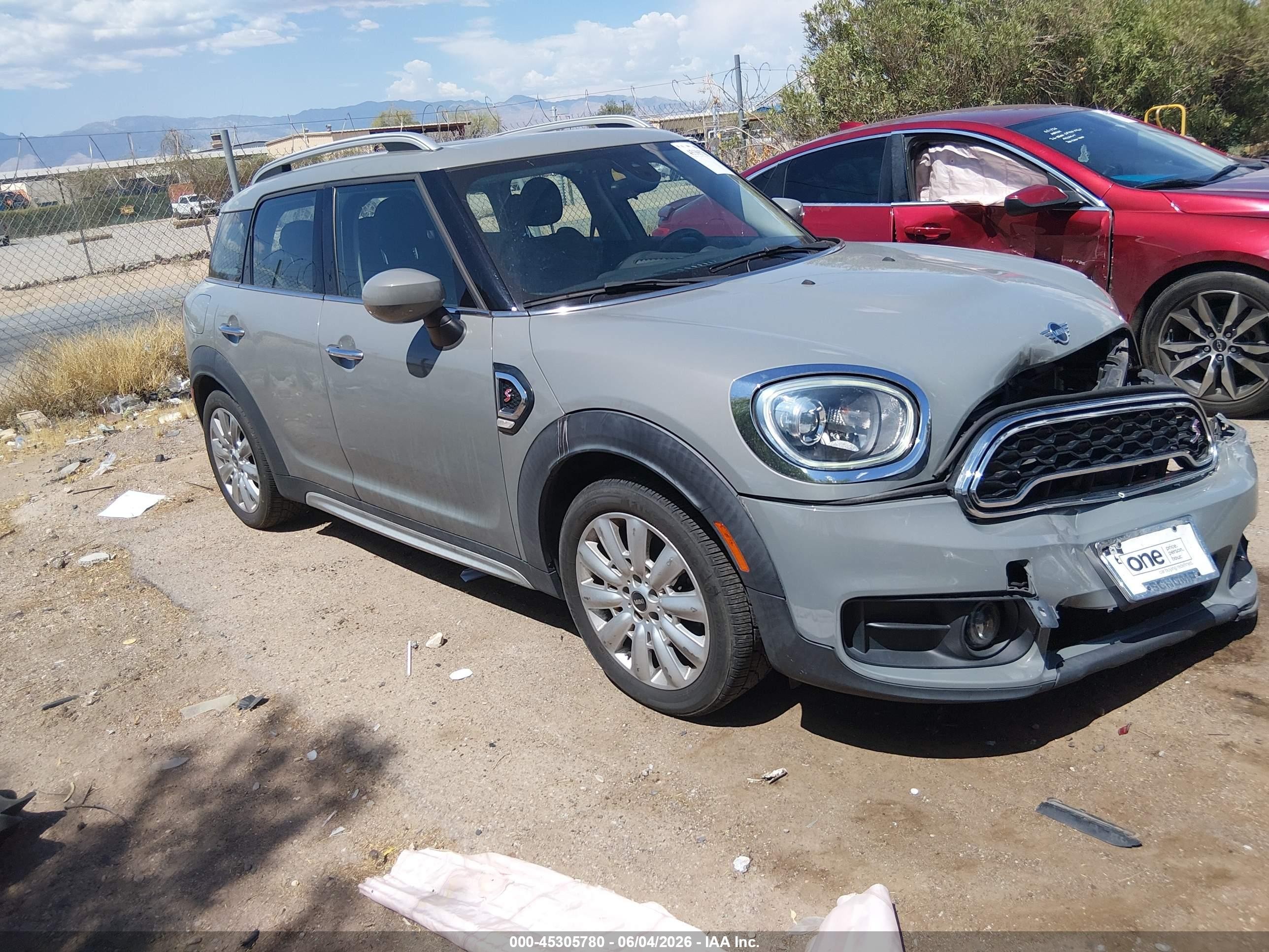 2020 MINI Countryman Cooper S, VIN WMZYX1C00L3L95705 — Front end