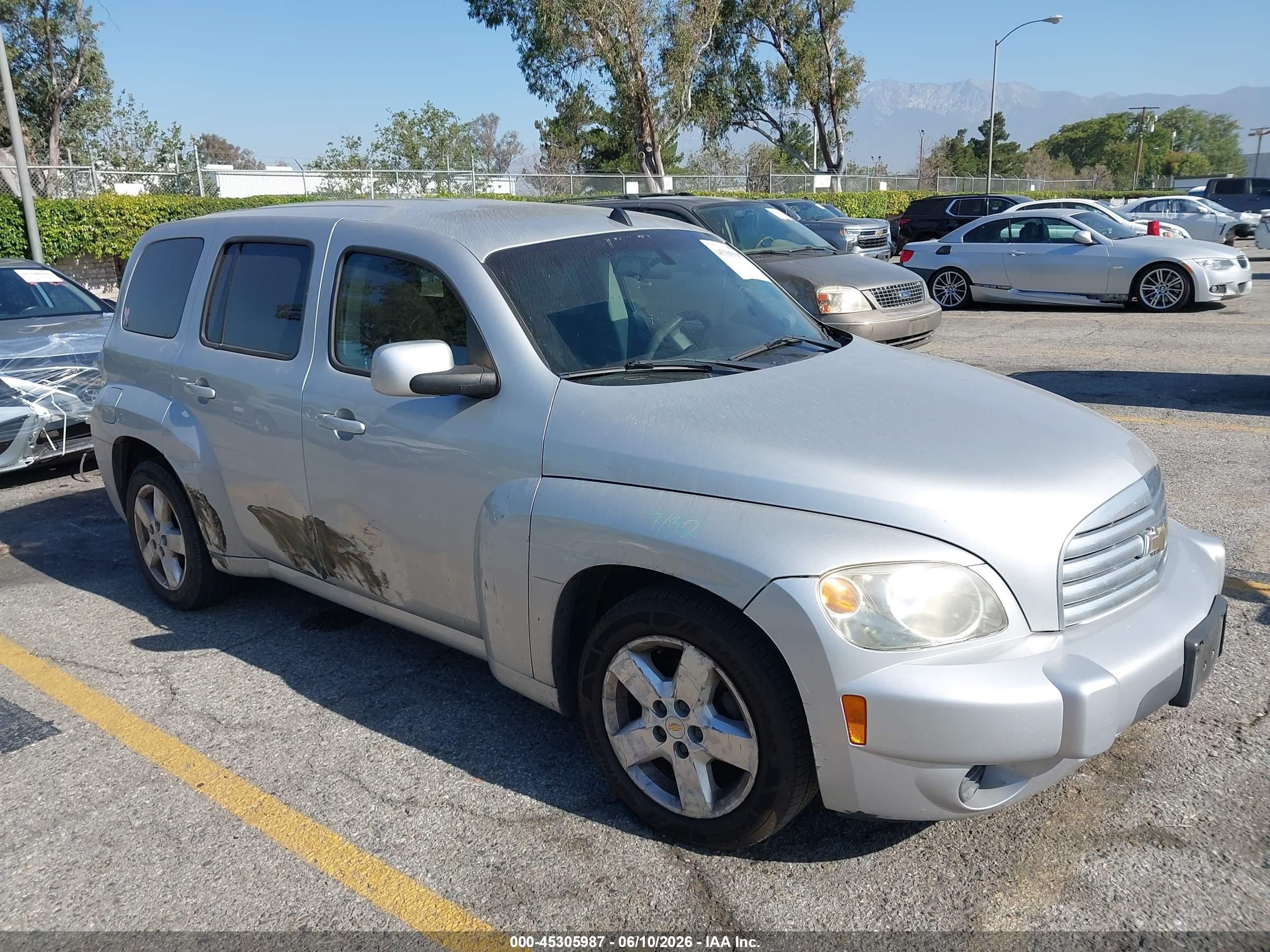 2011 Chevrolet HHR 1LT, VIN 3GNBABFW9BS511805 — Side