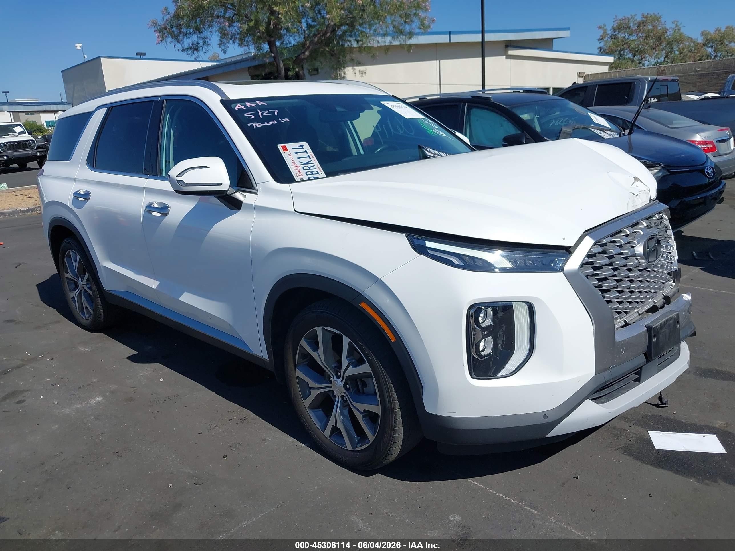2022 Hyundai Palisade SEL, VIN KM8R44HE7NU476082 — Front end