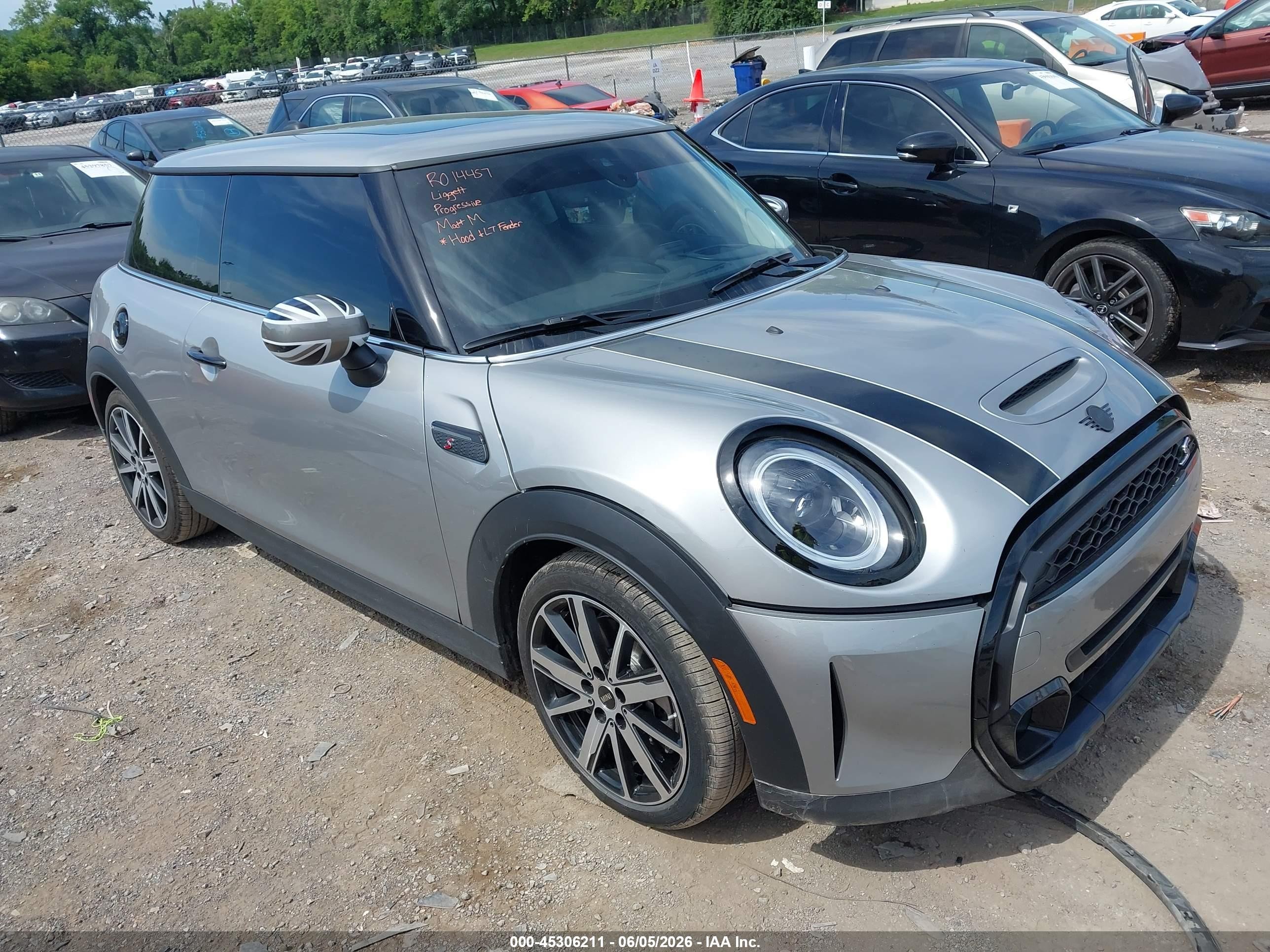 2024 MINI Hardtop Cooper S, VIN WMW53DH04R2U53366 — Front end