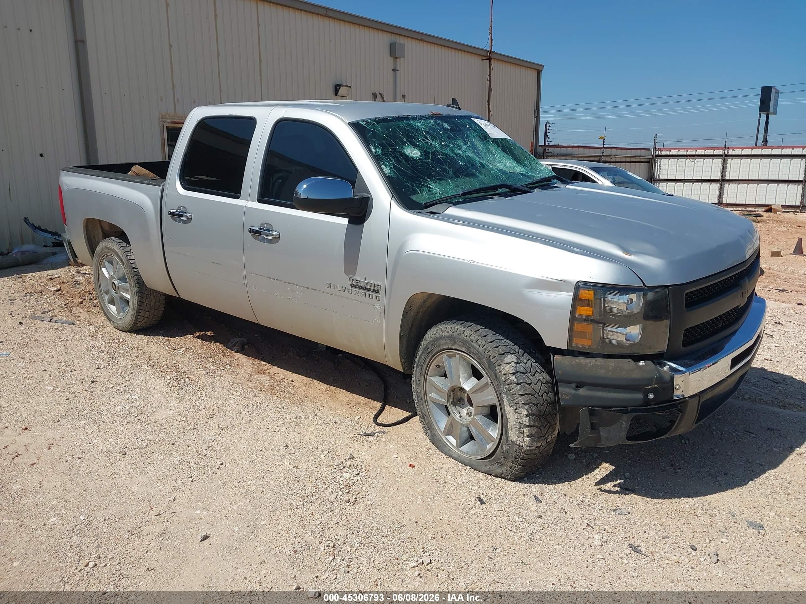 2012 Chevrolet Silverado 1500 LT, VIN 3GCPCSE0XCG157593 — Град