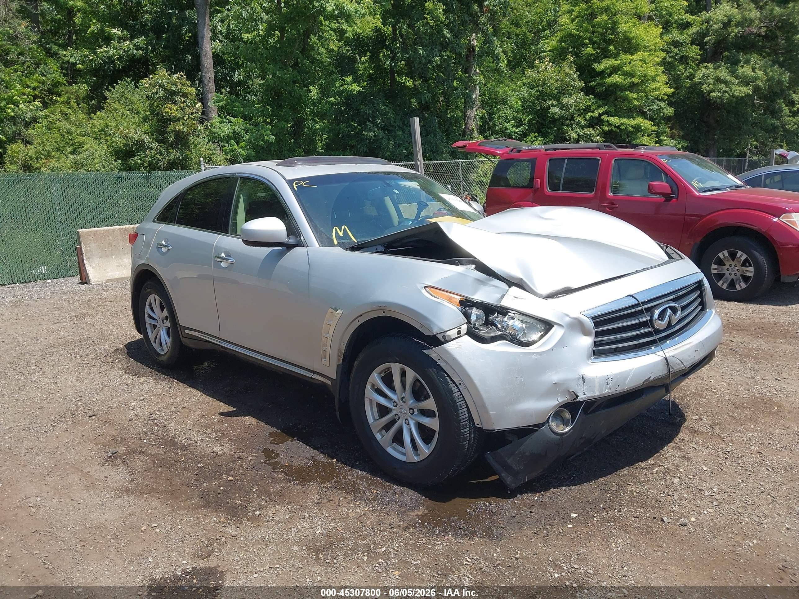 2012 Infiniti FX Limited Edition, VIN JN8AS1MW8CM150037 — Front end