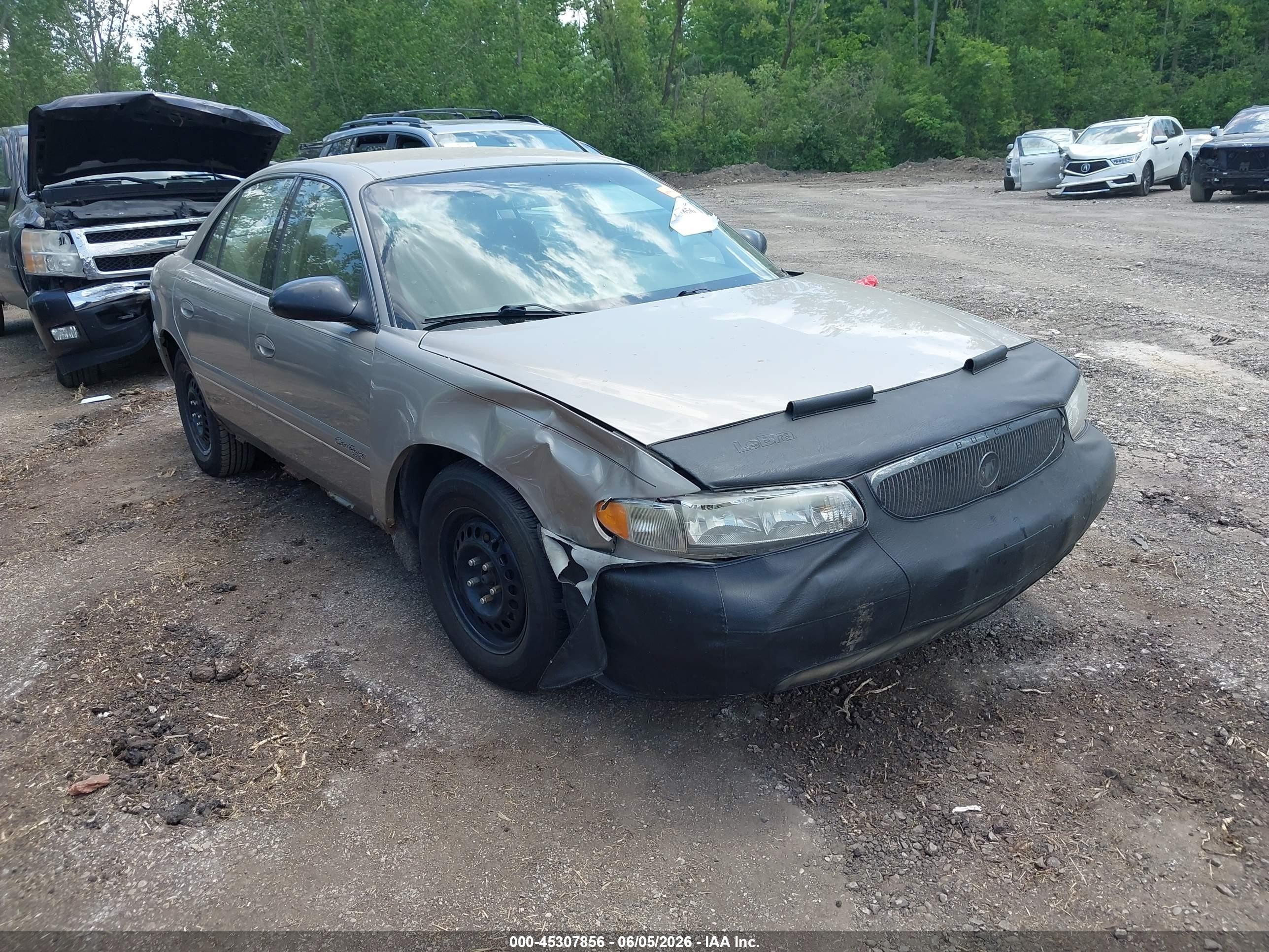 2002 Buick Century Custom, VIN 2G4WS52J721207916 — Перед