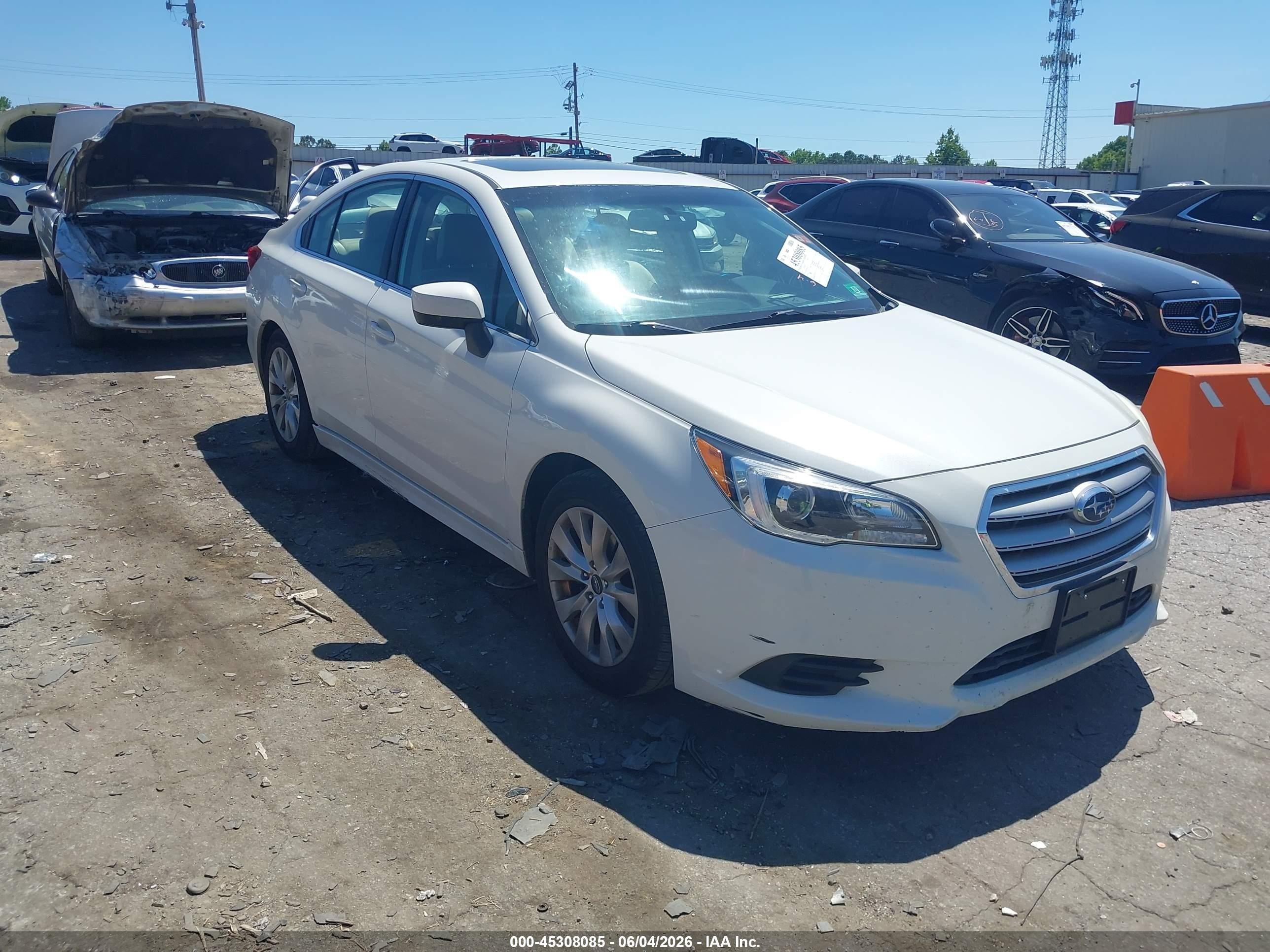 2015 Subaru Legacy Premium, VIN 4S3BNAE66F3027322 — Side