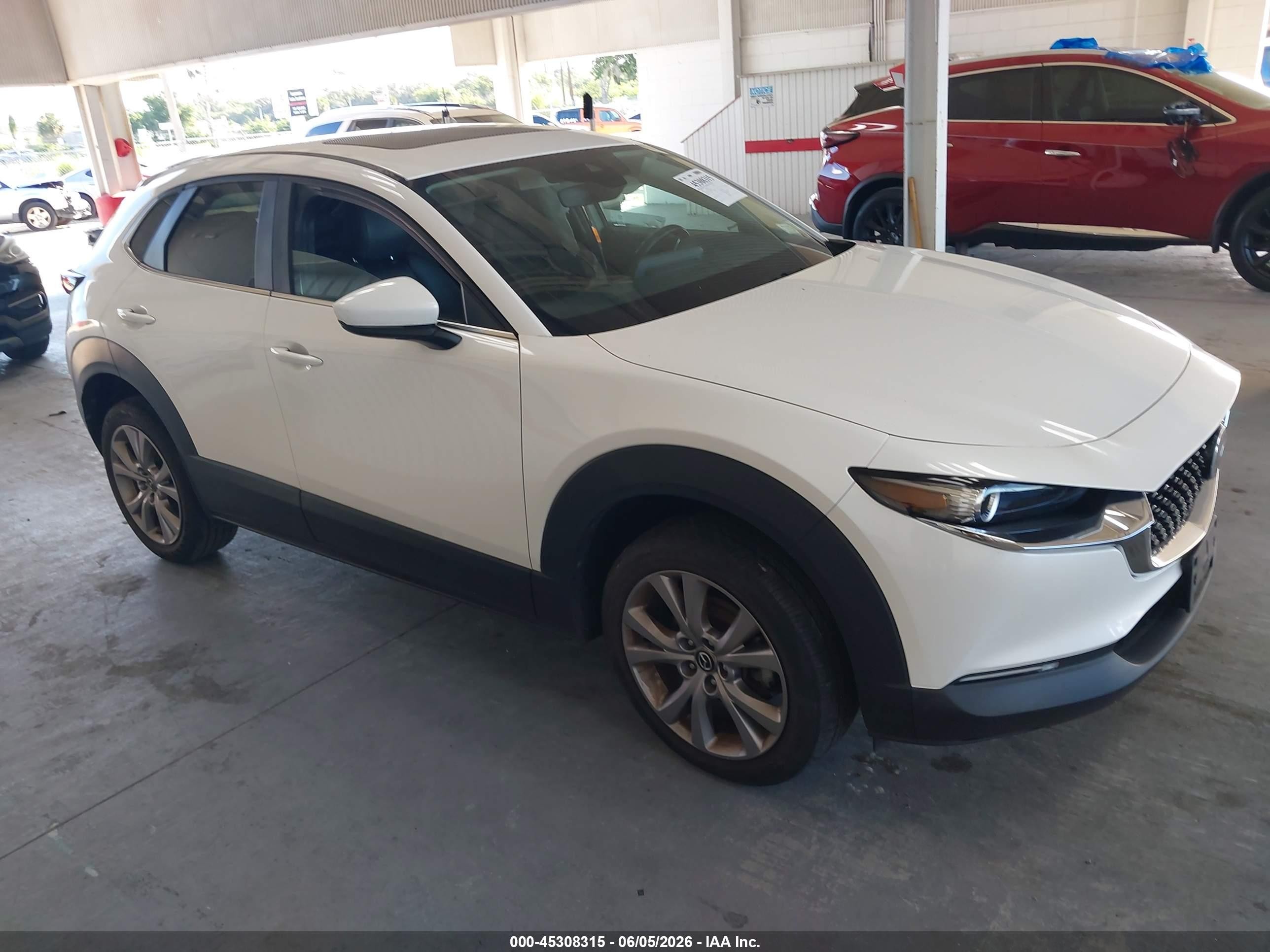 2021 Mazda CX-30 Preferred, VIN 3MVDMBCL7MM208742 — Side