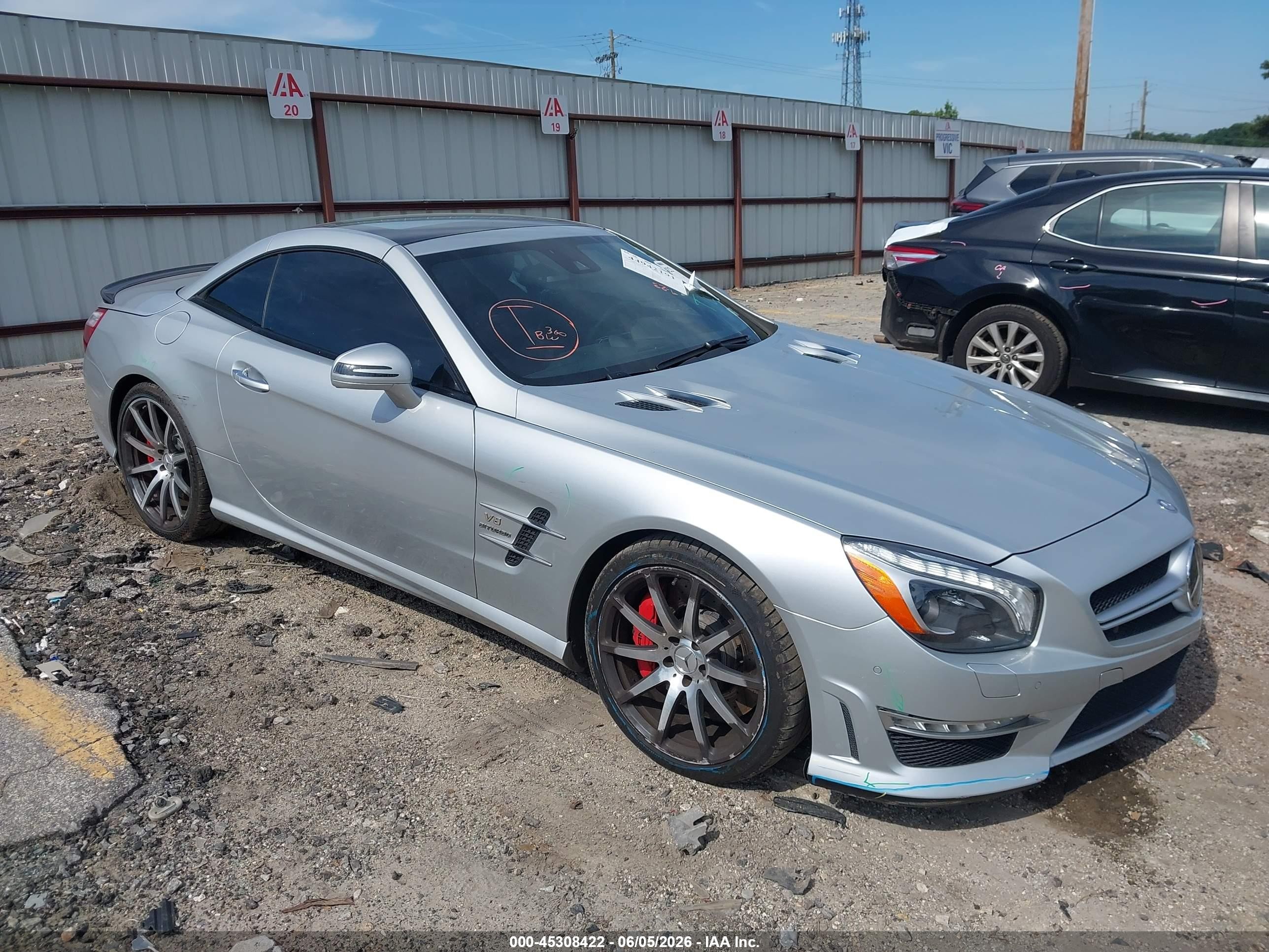 2013 Mercedes-Benz SL 63 AMG, VIN WDDJK7EA8DF004587 — Side