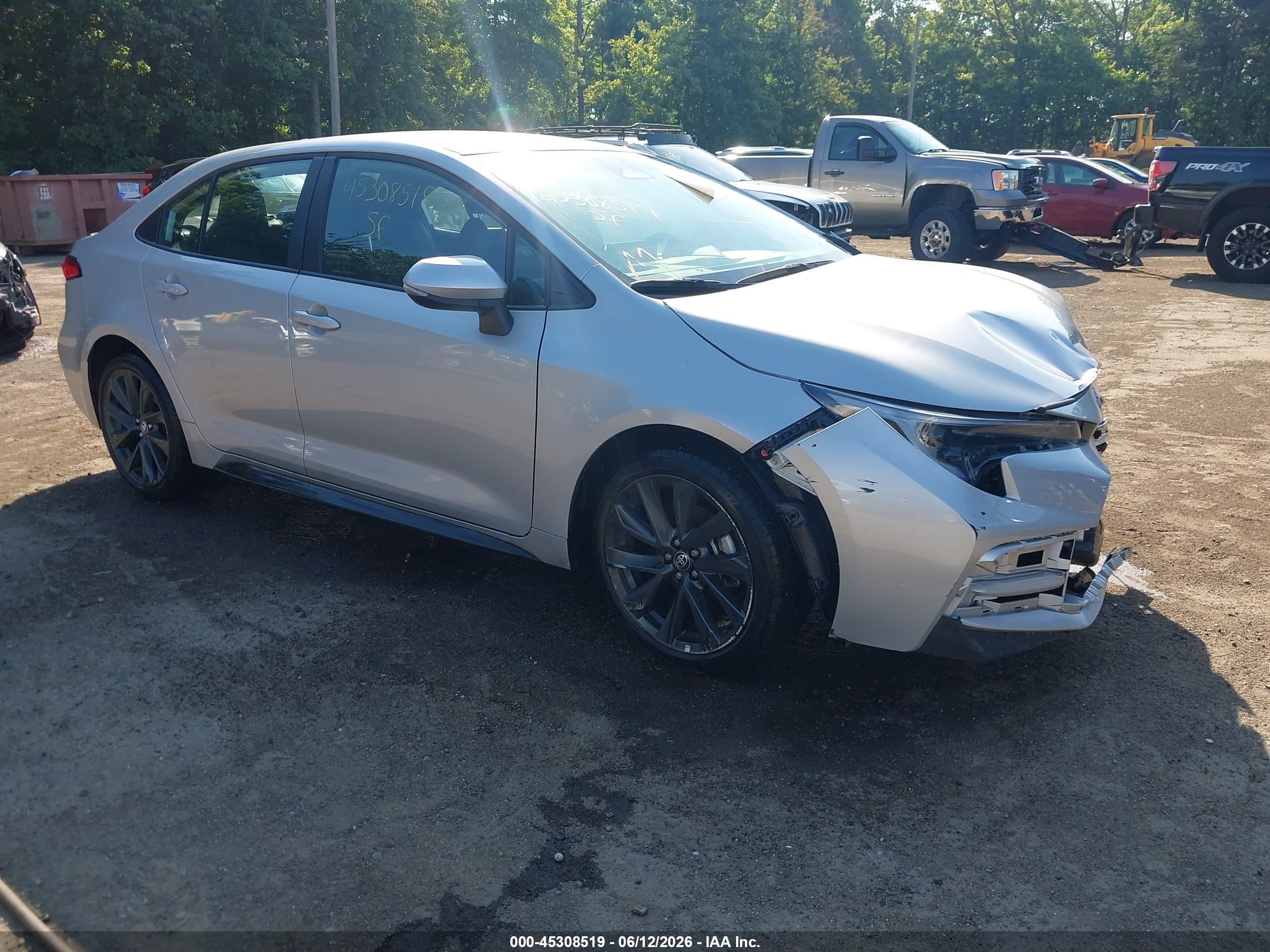 2026 Toyota Corolla SE, VIN 5YFS4MCE6TP267813 — Front end