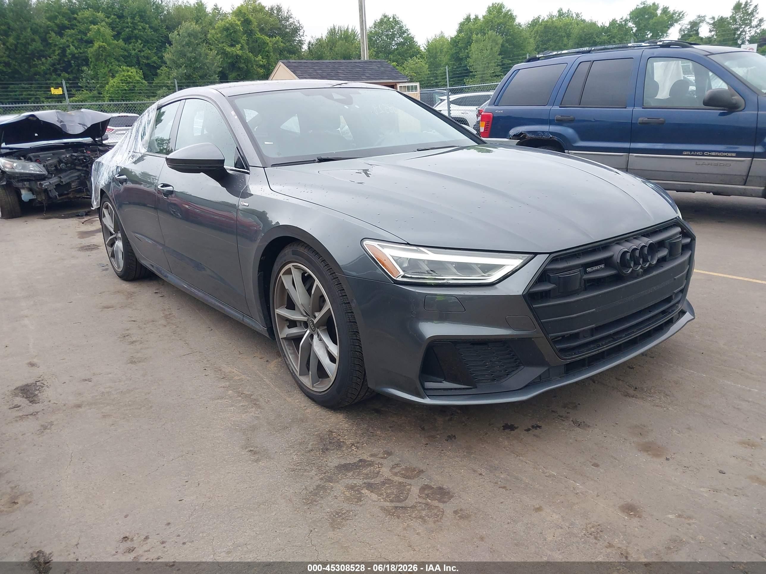 2023 Audi A7, VIN WAUT2BF25PN074004 — Зад
