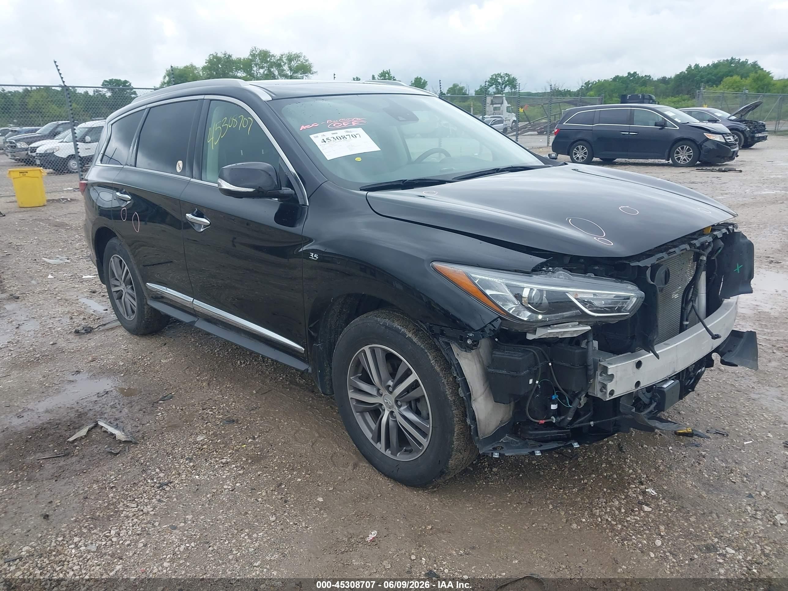 2019 Infiniti QX60 Luxe, VIN 5N1DL0MM5KC566447 — Front end