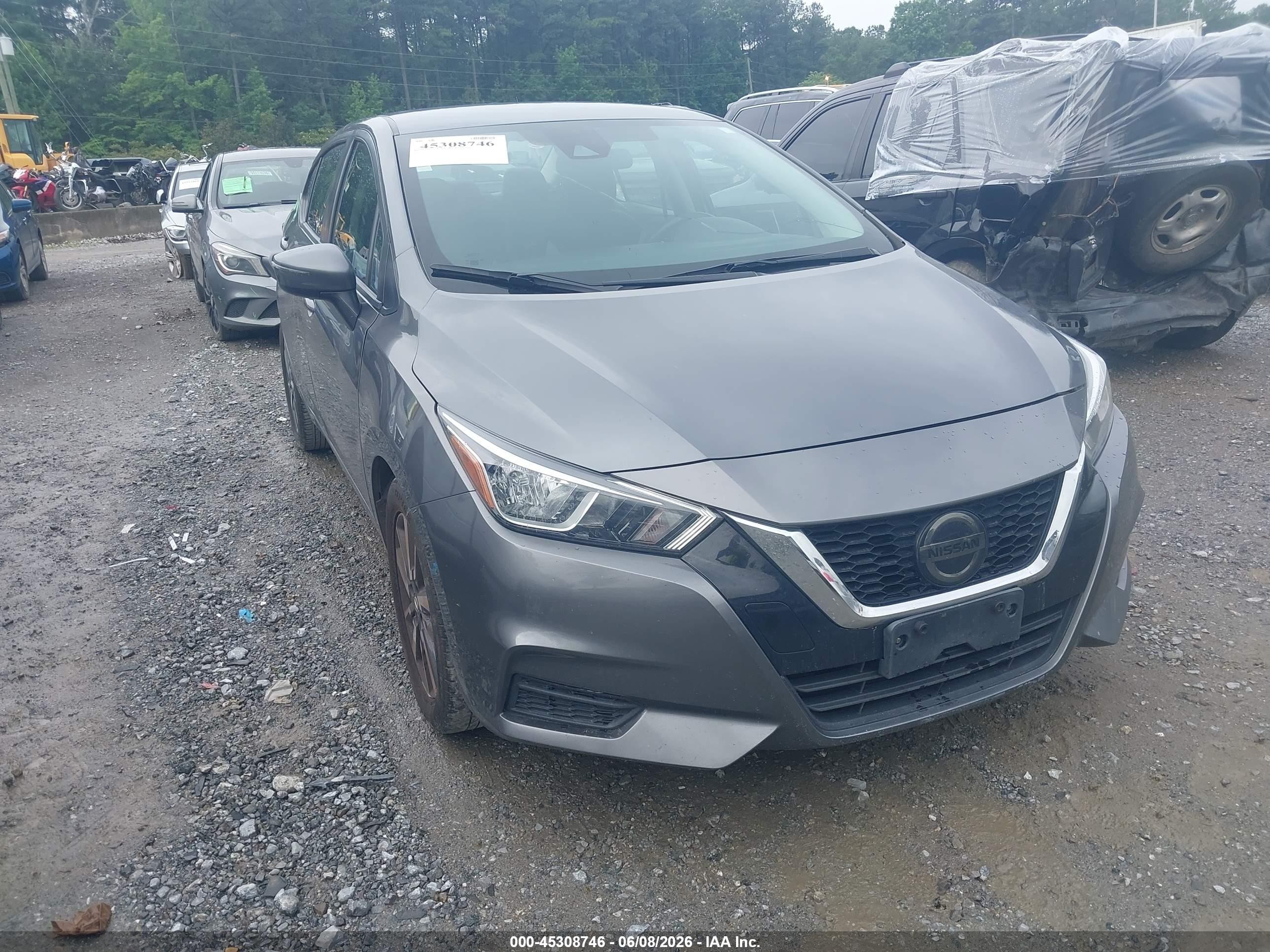 2021 Nissan Versa SV, VIN 3N1CN8EV1ML820262 — Rear end