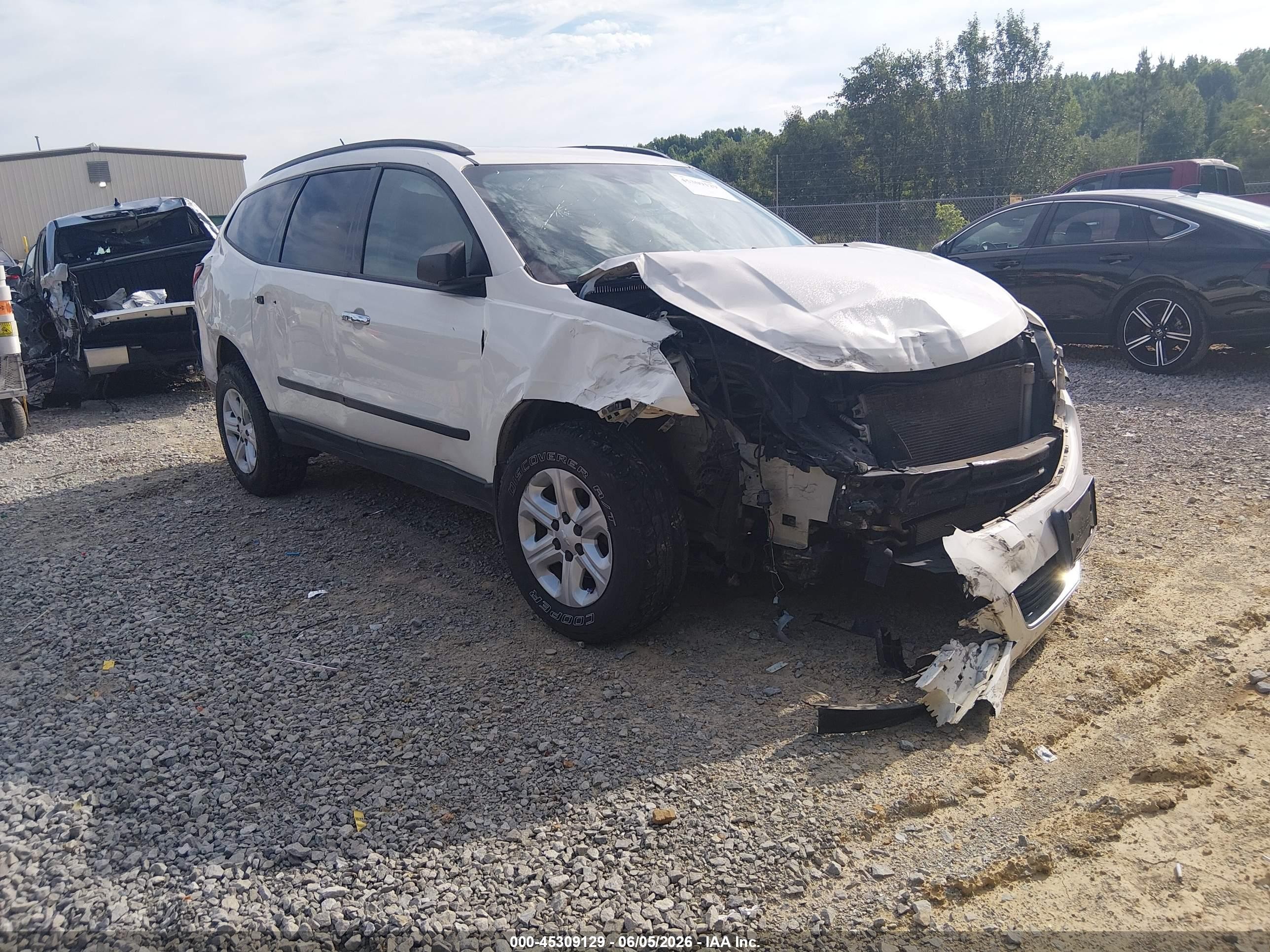 2015 Chevrolet Traverse LS, VIN 1GNKRFEDXFJ217286 — Mechanical