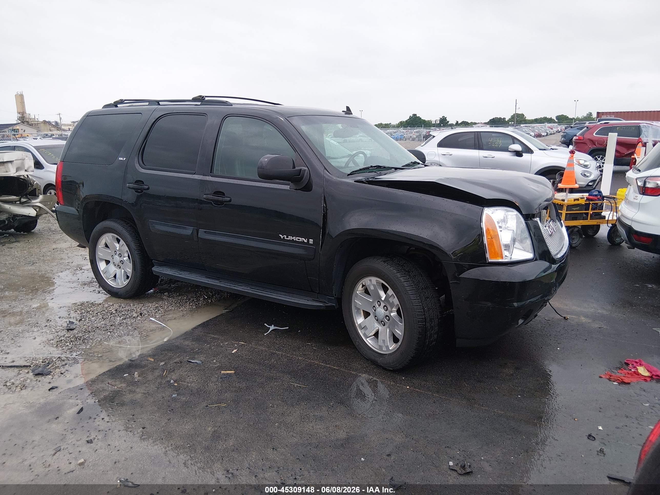 2009 GMC Yukon SLT 4SB, VIN 1GKFK33079R181158 — Front end