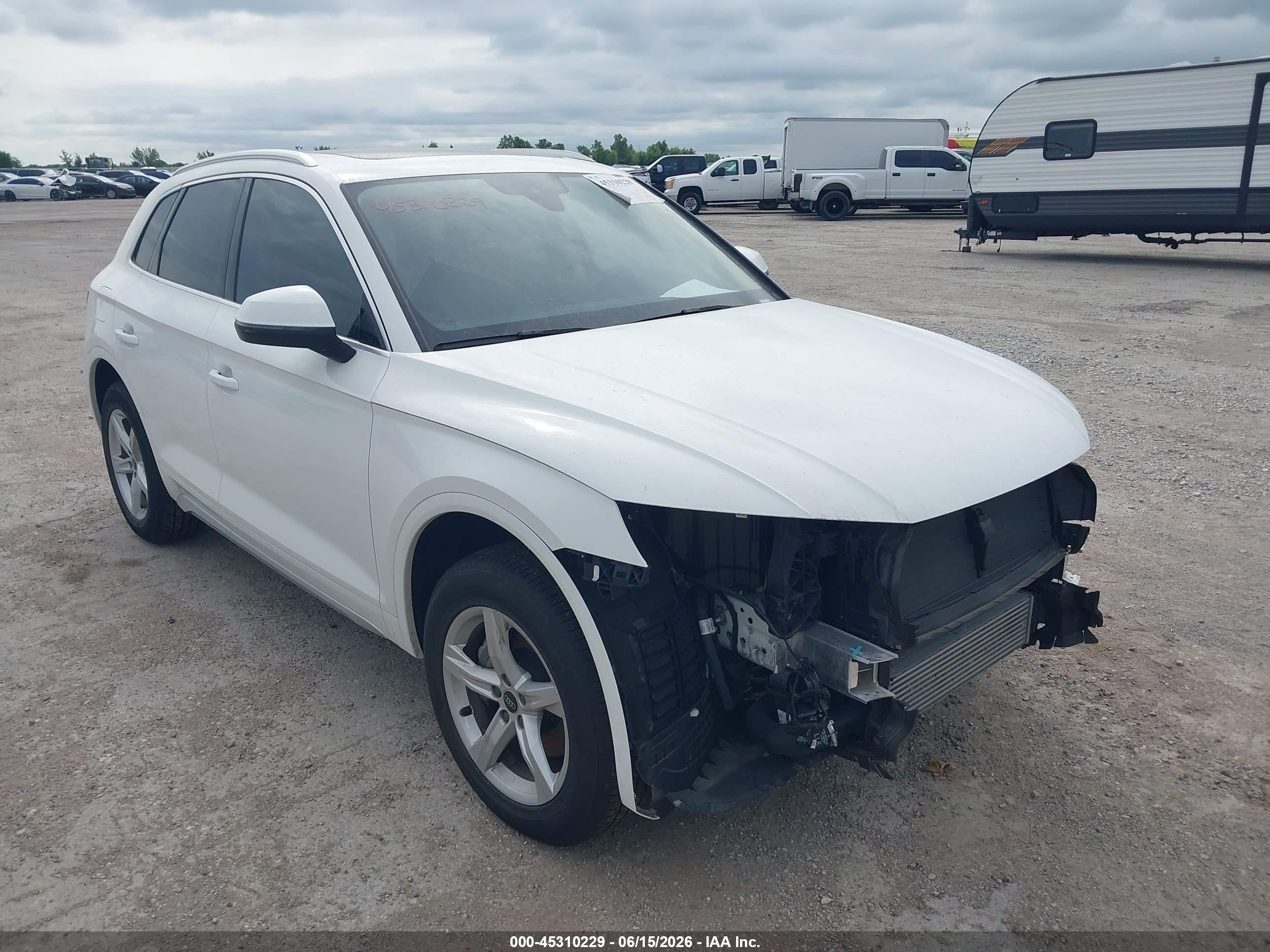 2023 Audi Q5 Premium, VIN WA1ABAFY2P2197845 — Front end