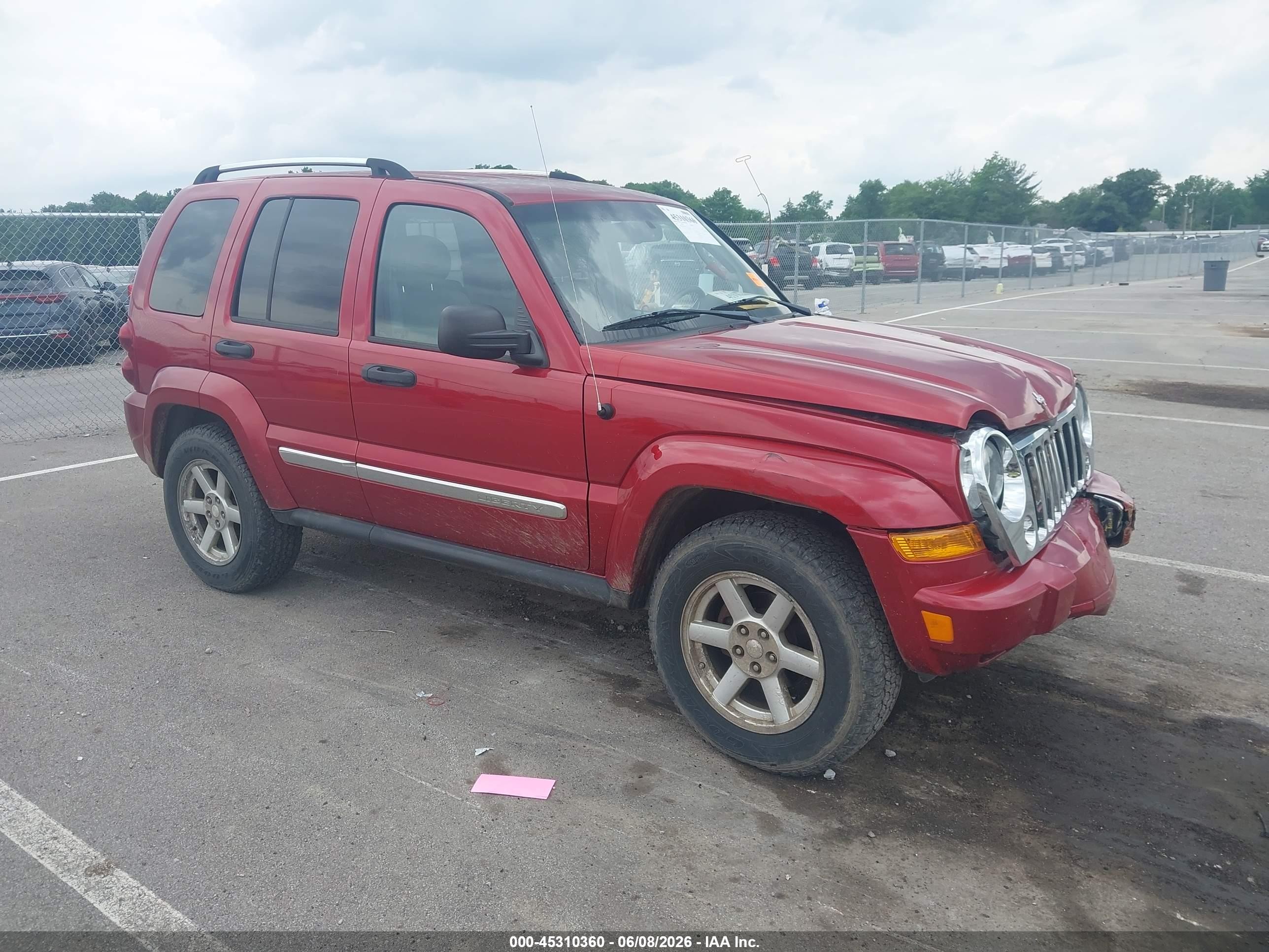 2006 Jeep Liberty Limited, VIN 1J4GL58K16W183482 — Front end
