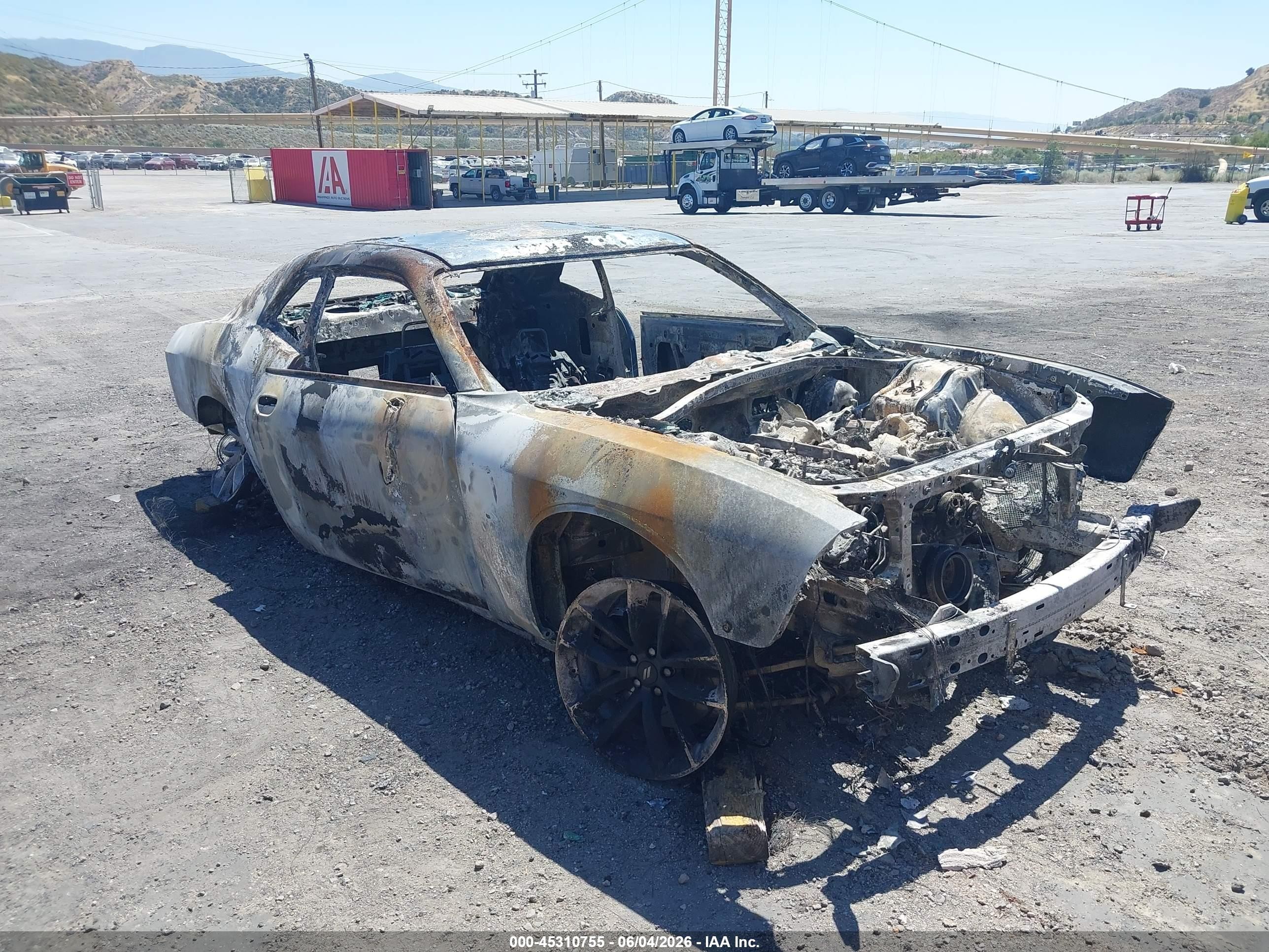 2019 Dodge Challenger R/T Scat Pack, VIN 2C3CDZFJ6KH530031 — Burn