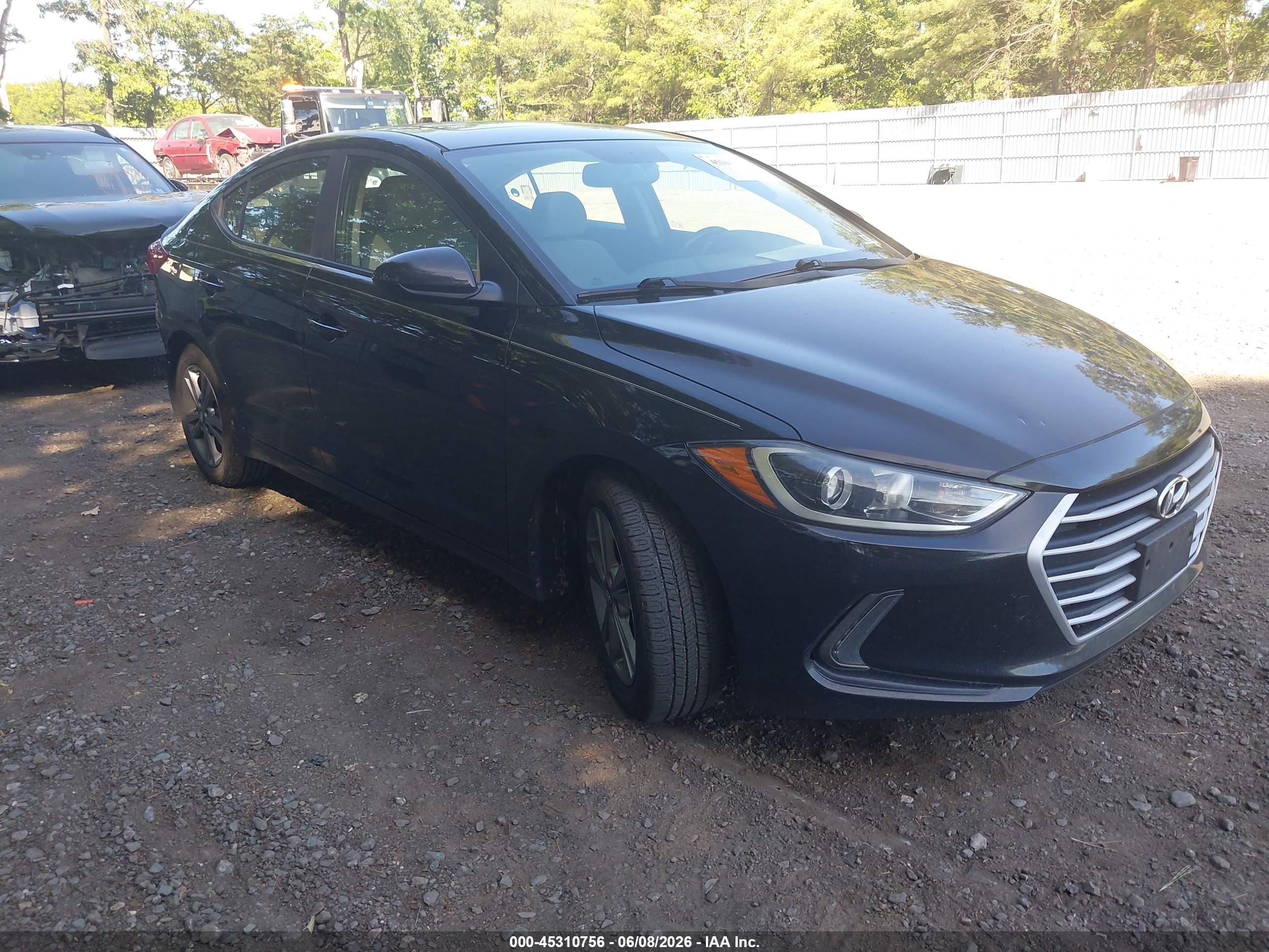 2018 Hyundai Elantra SEL, VIN KMHD84LF9JU512461 — Rear end