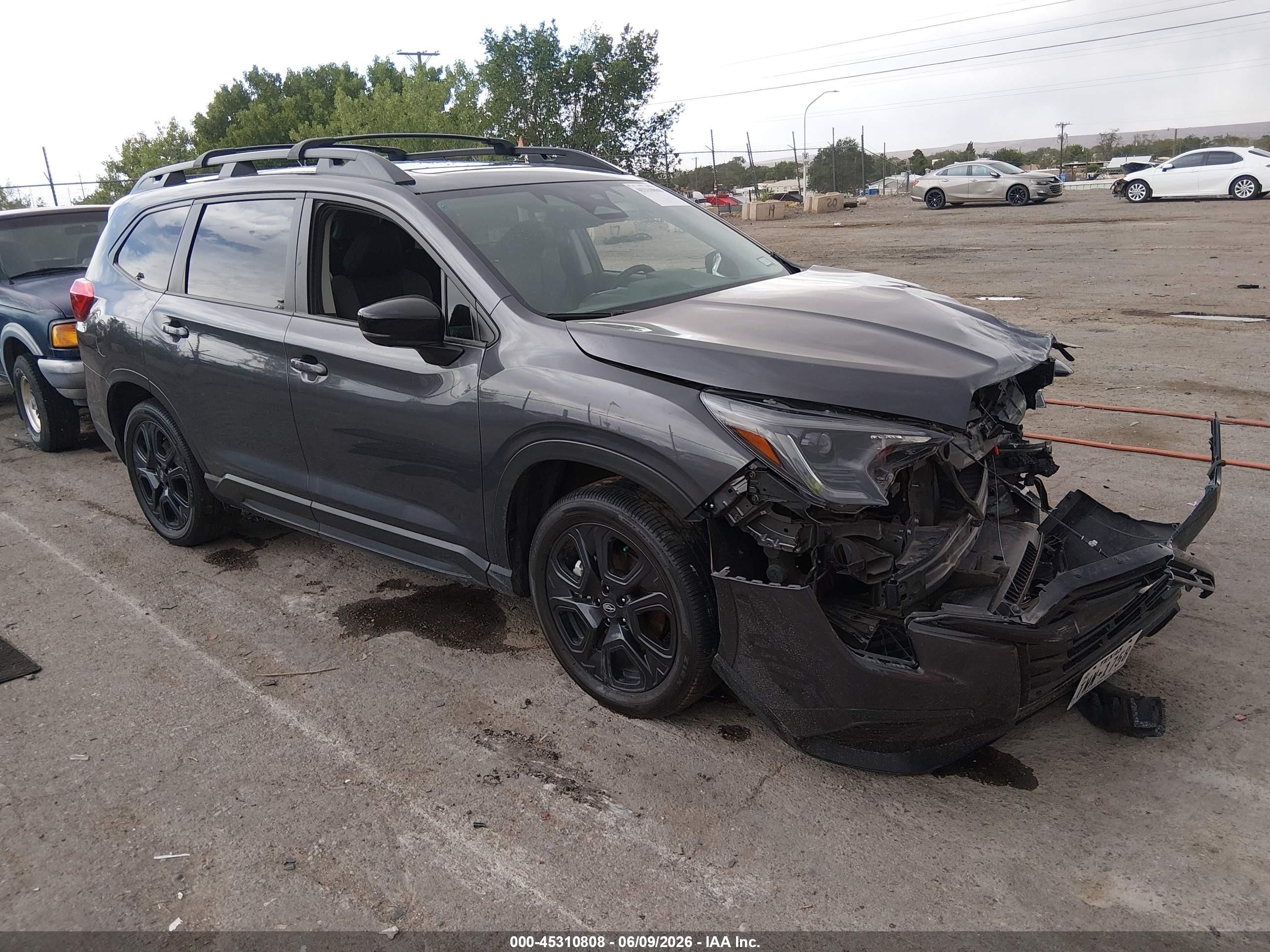 2024 Subaru Ascent Onyx Limited, VIN 4S4WMAKD8R3406829 — Front end