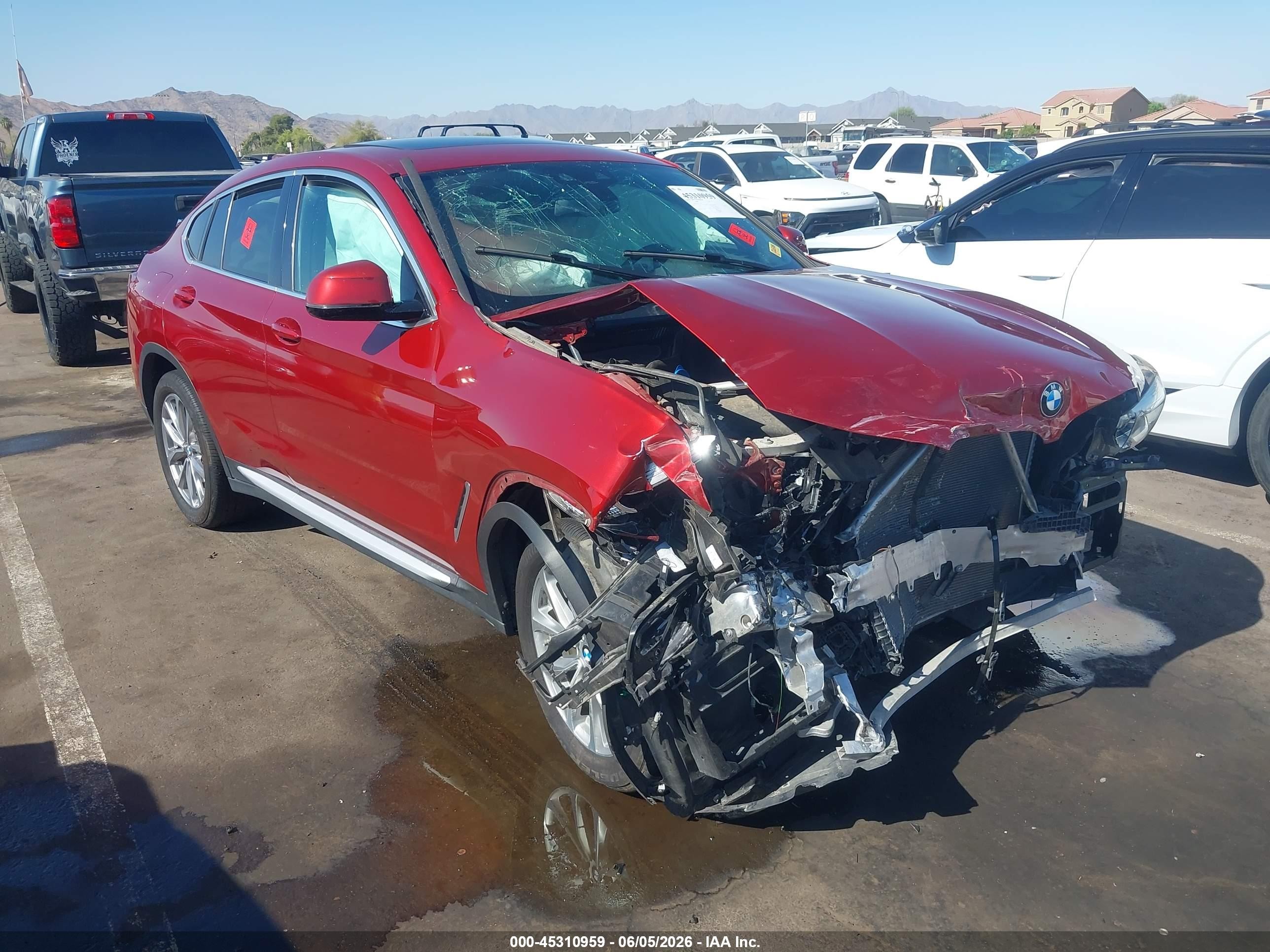 2019 BMW X4 xDrive30i, VIN 5UXUJ3C50KLG51901 — Front end
