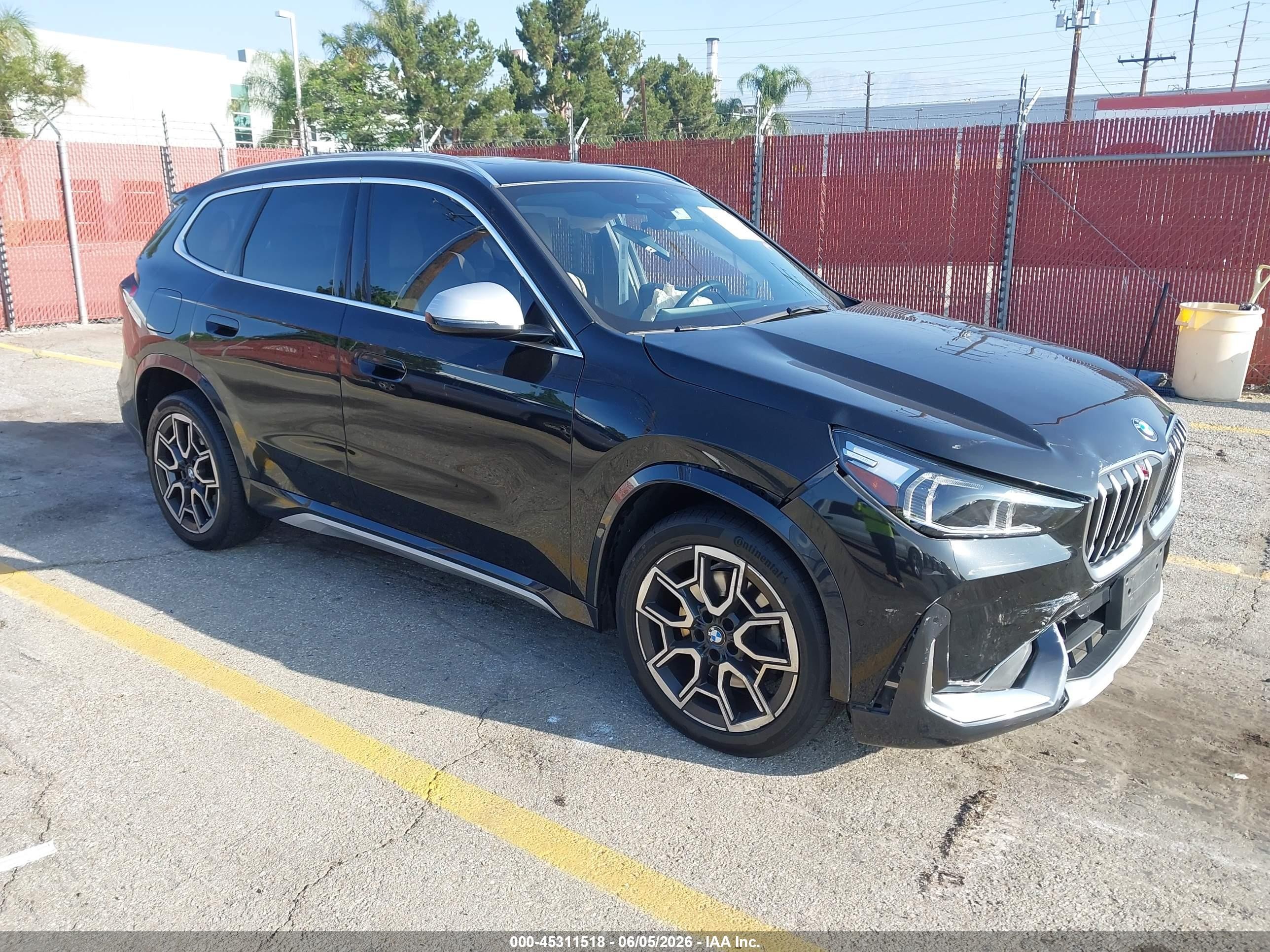2023 BMW X1 xDrive28i, VIN WBX73EF0XP5W02656 — Front end