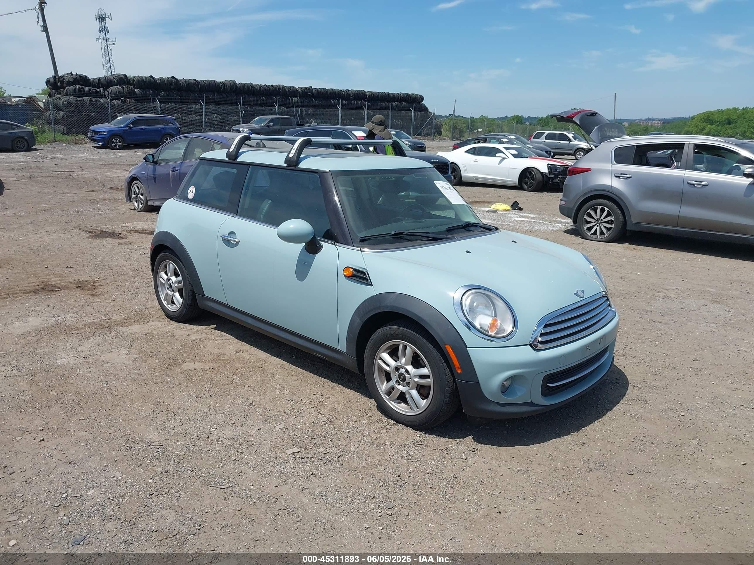 2012 MINI Hardtop, VIN WMWSU3C52CT367360 — Обычный износ