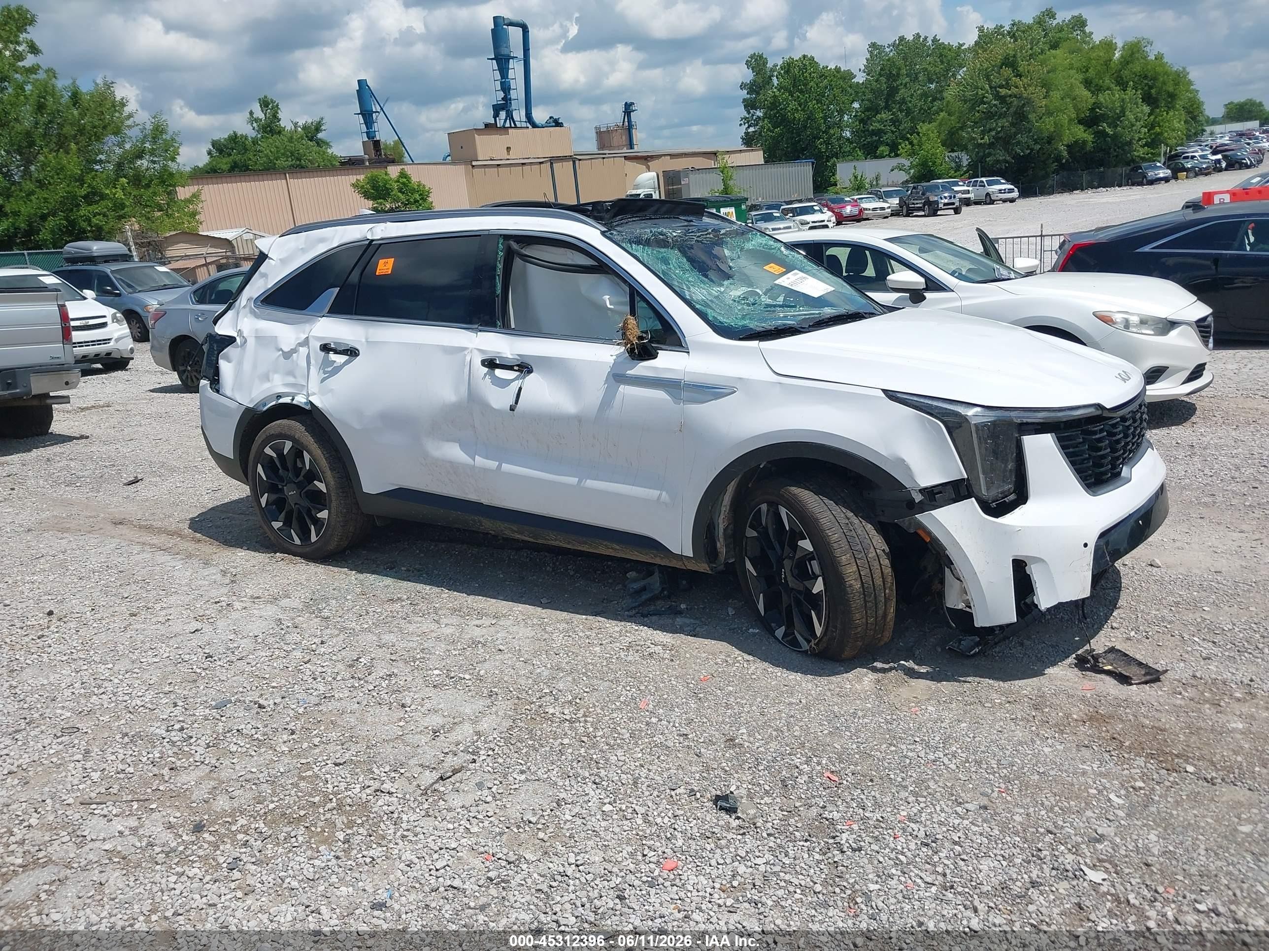 2025 Kia Sorento EX, VIN 5XYRH4JF0SG341938 — Side