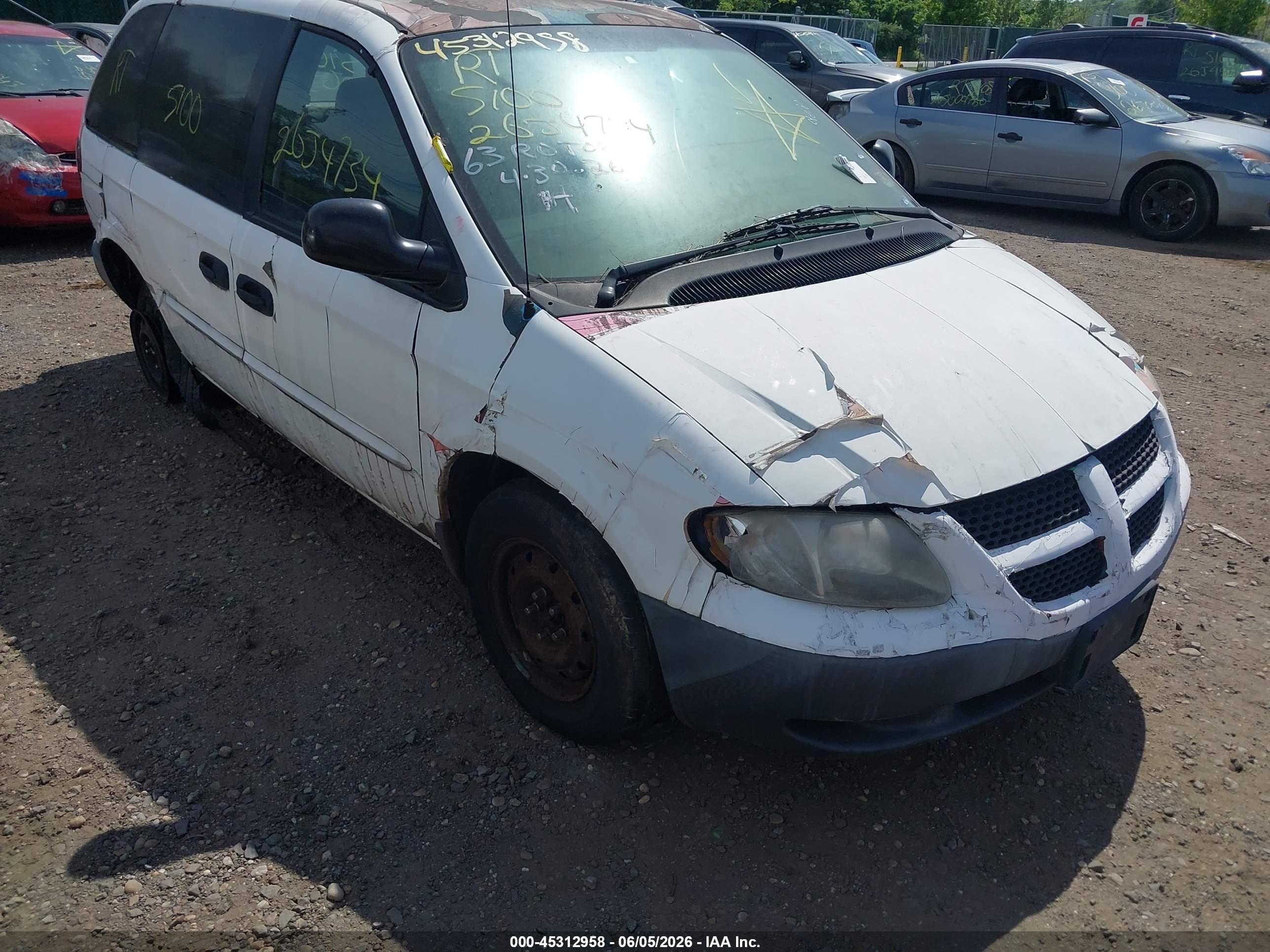 2002 Dodge Caravan SE, VIN 1B4GP25382B720188 — All over