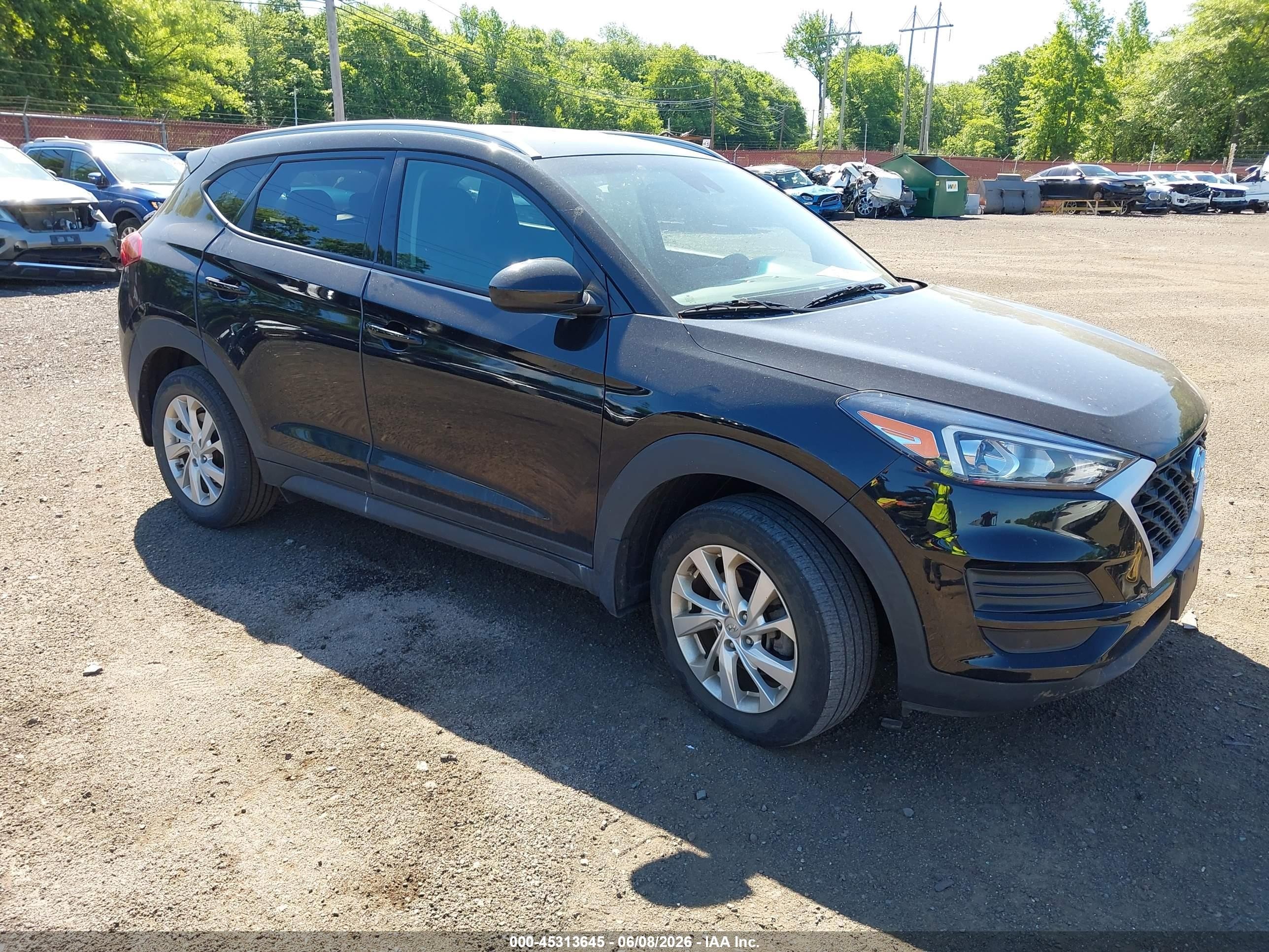 2021 Hyundai Tucson Value, VIN KM8J3CA44MU295077 — Бок