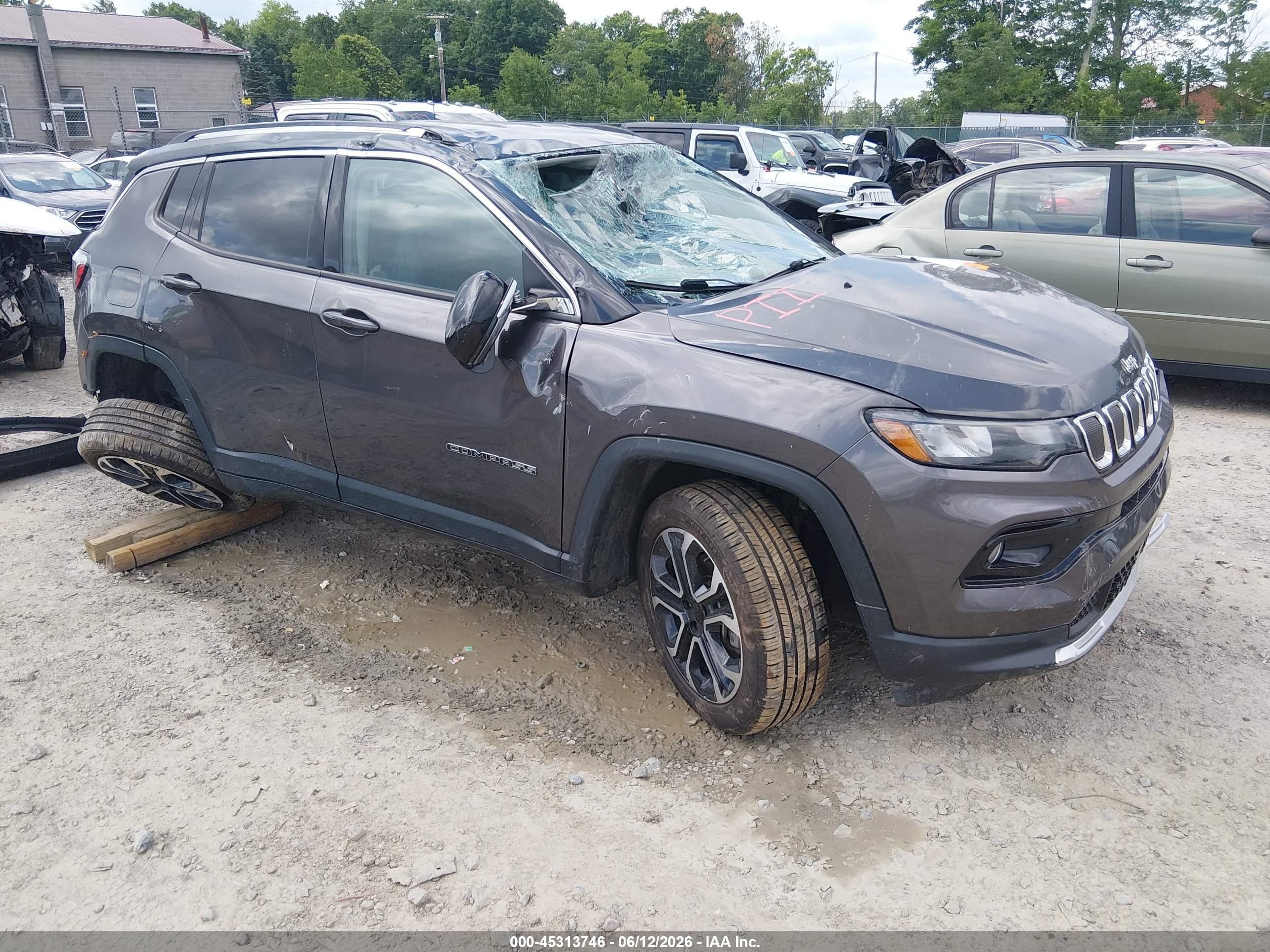 2022 Jeep Compass Limited, VIN 3C4NJDCB2NT133862 — Rollover