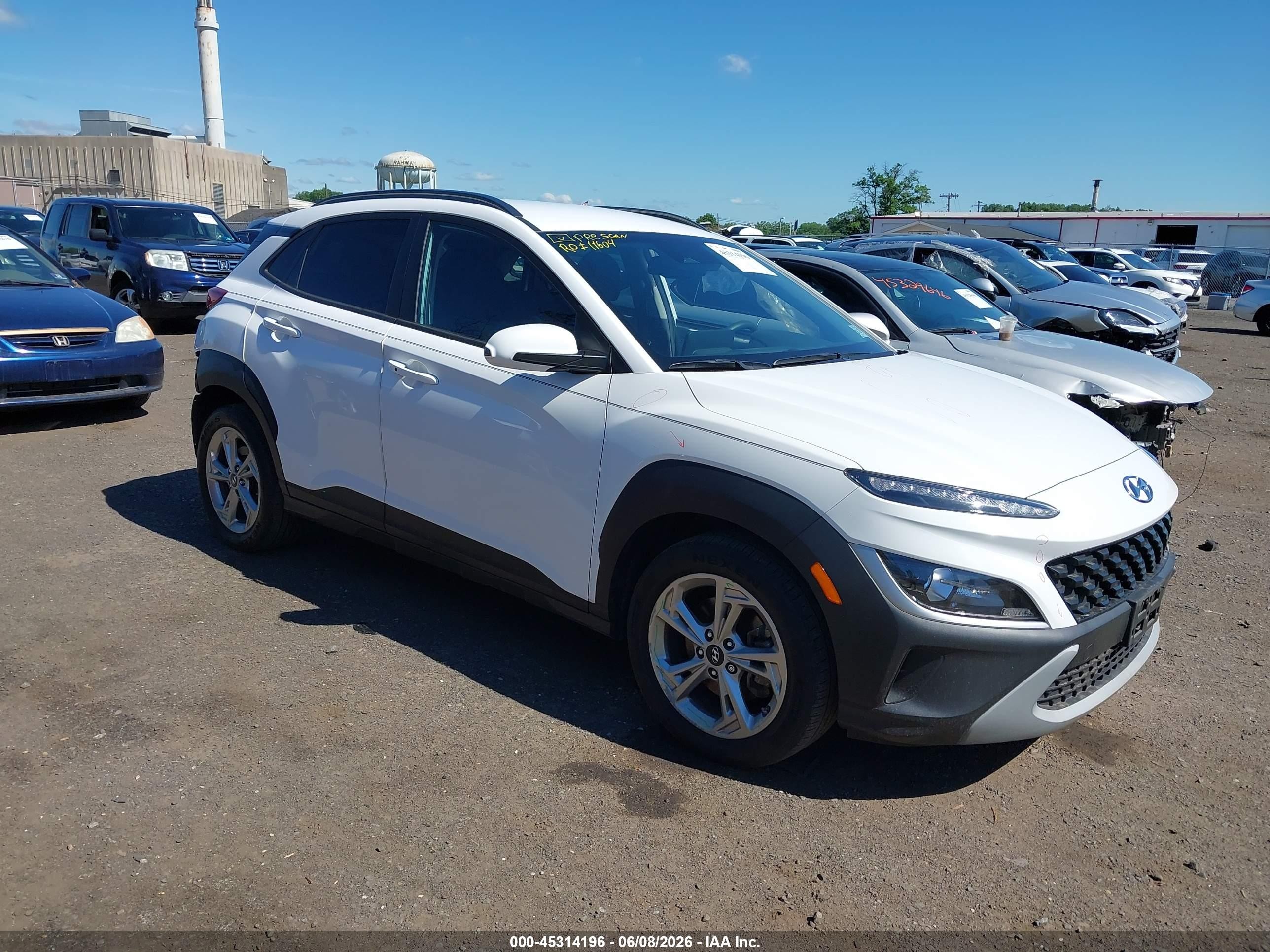 2023 Hyundai Kona SEL, VIN KM8K6CAB2PU955437 — Side