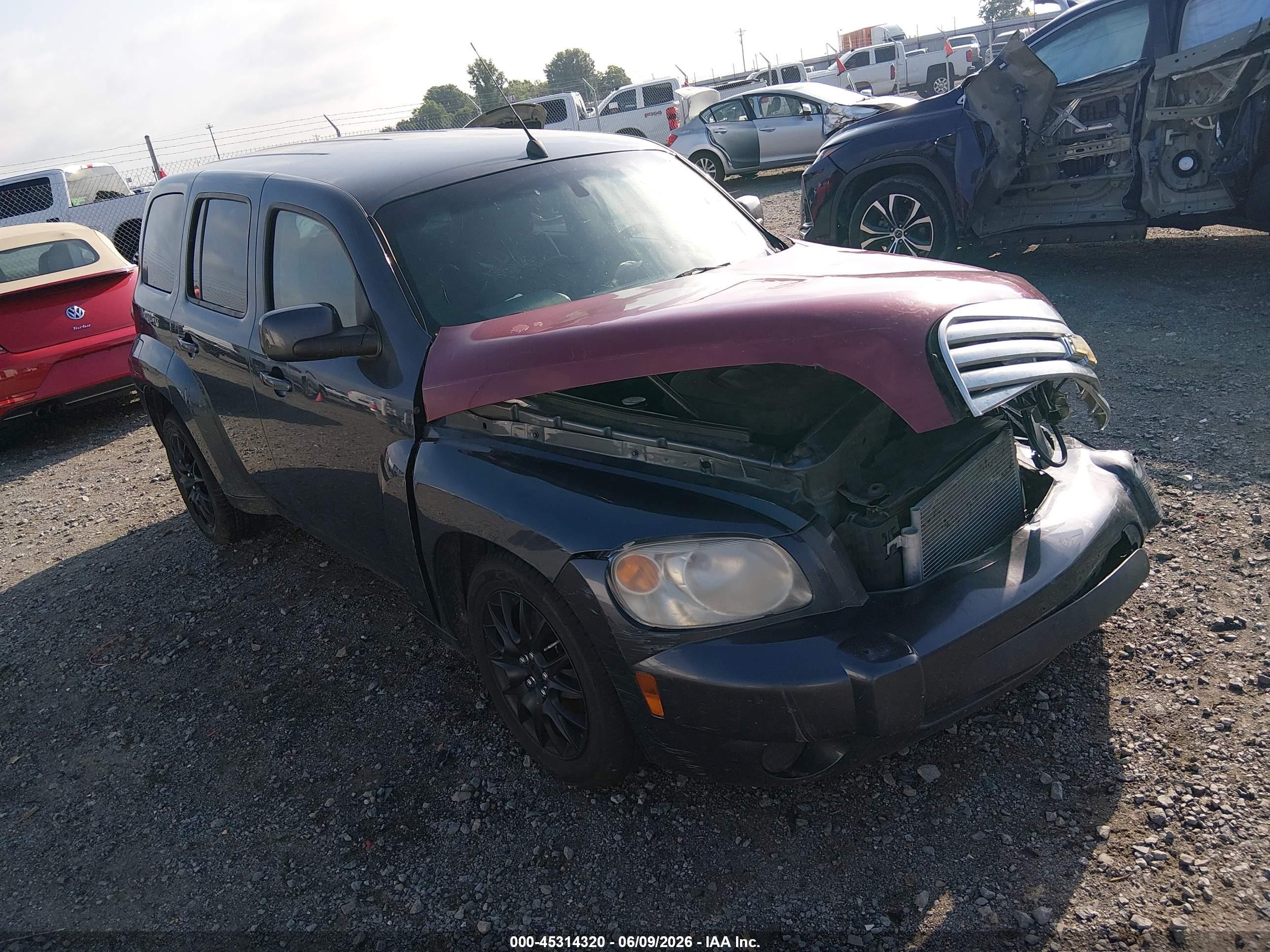 2011 Chevrolet HHR 1LT, VIN 3GNBABFW1BS570363 — Front end