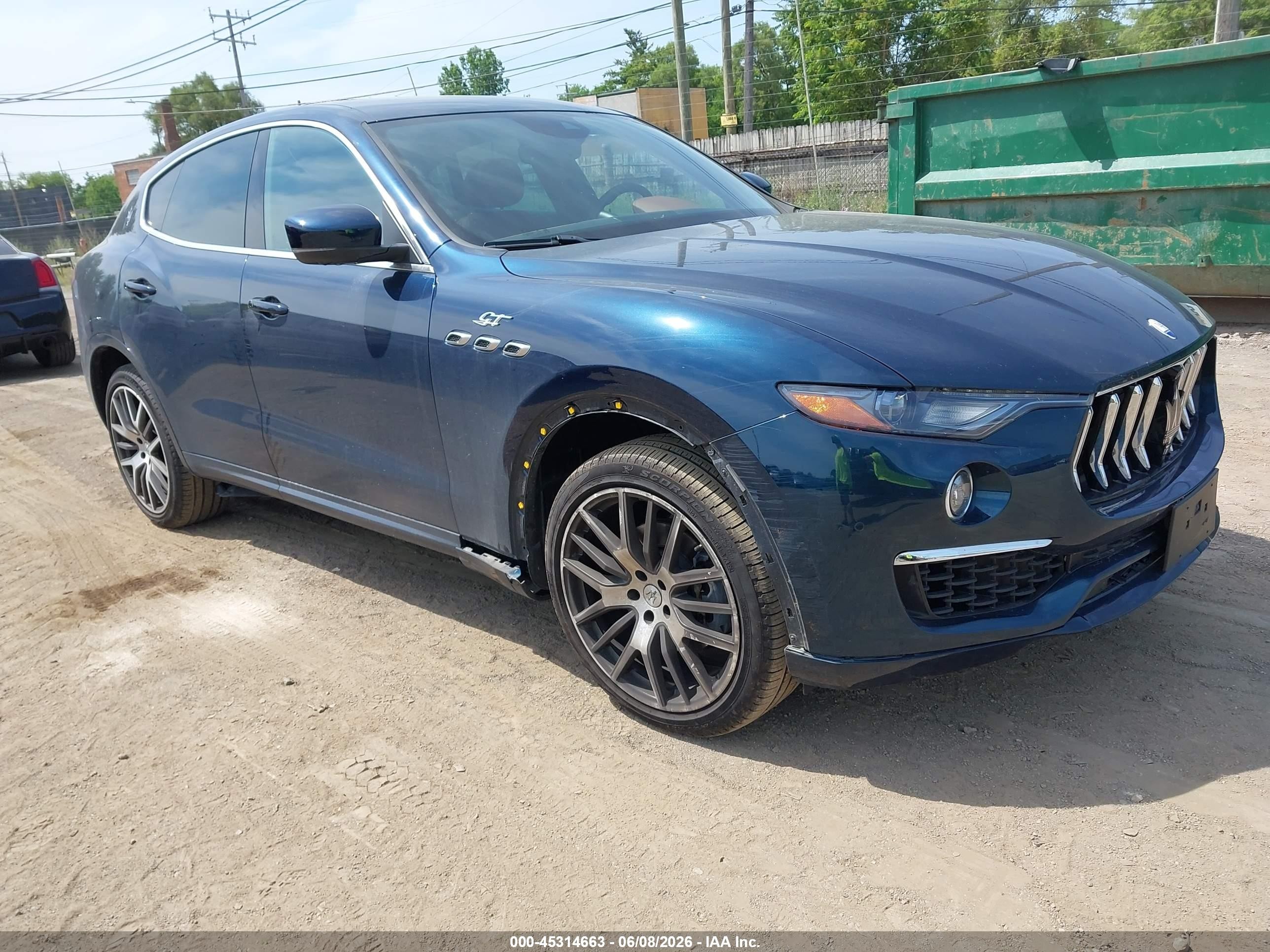 2022 Maserati Levante GT, VIN ZN661XUA8NX397702 — Front end
