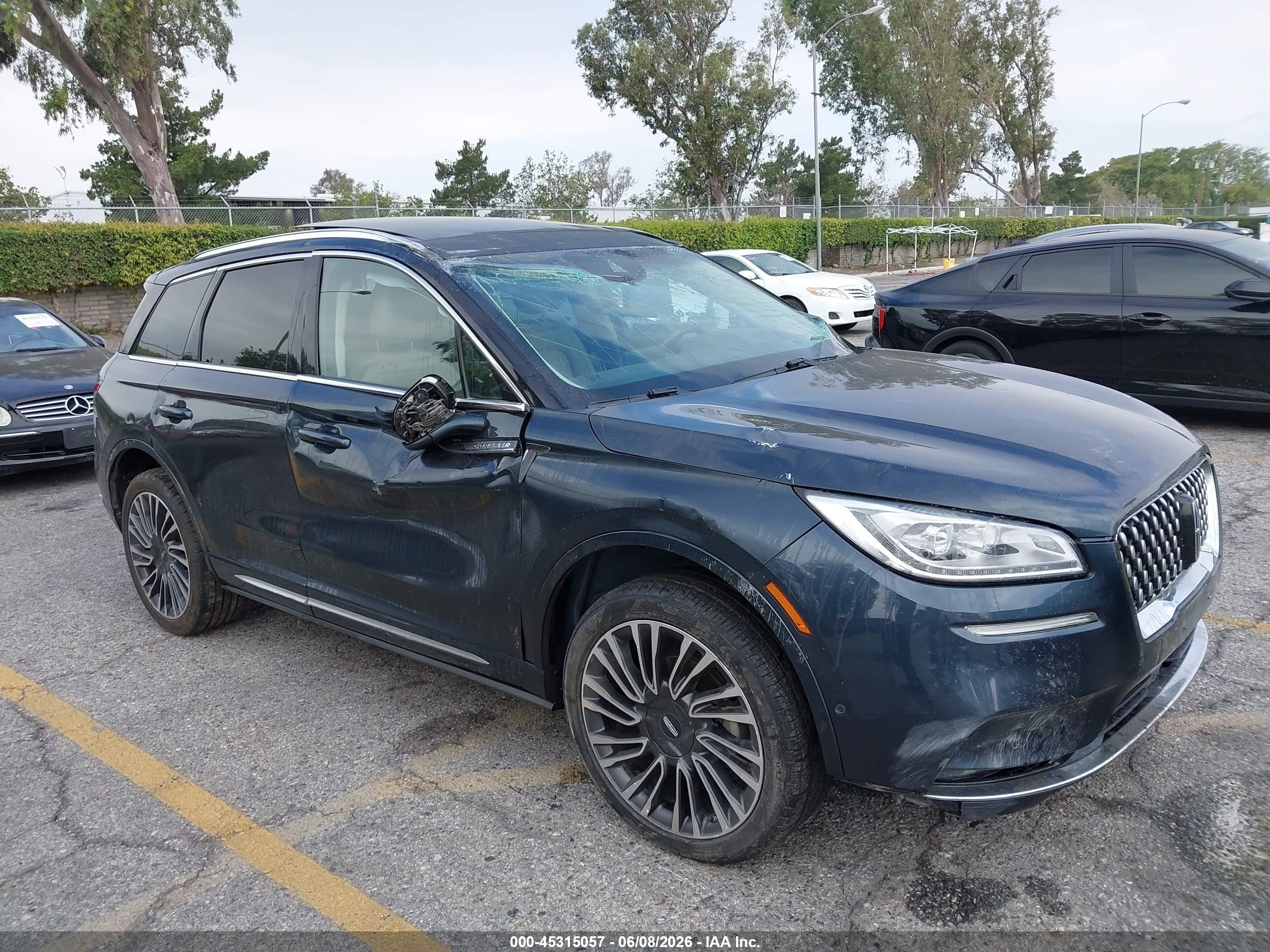 2020 Lincoln Corsair Reserve, VIN 5LMCJ2DH2LUL17497 — Rollover
