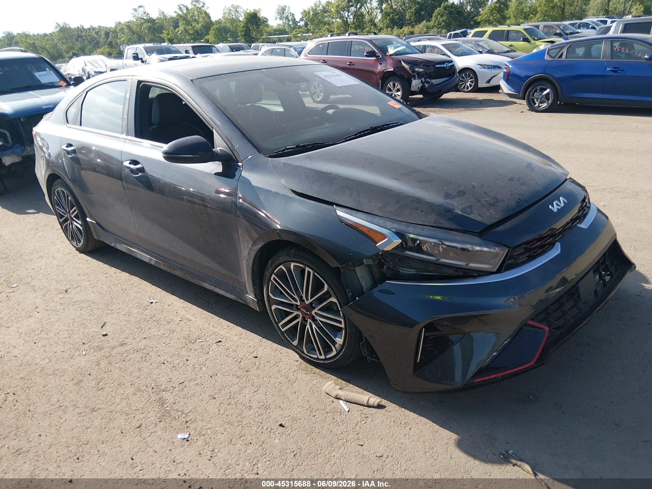 2023 Kia Forte GT, VIN 3KPF44AC3PE591585 — Front end