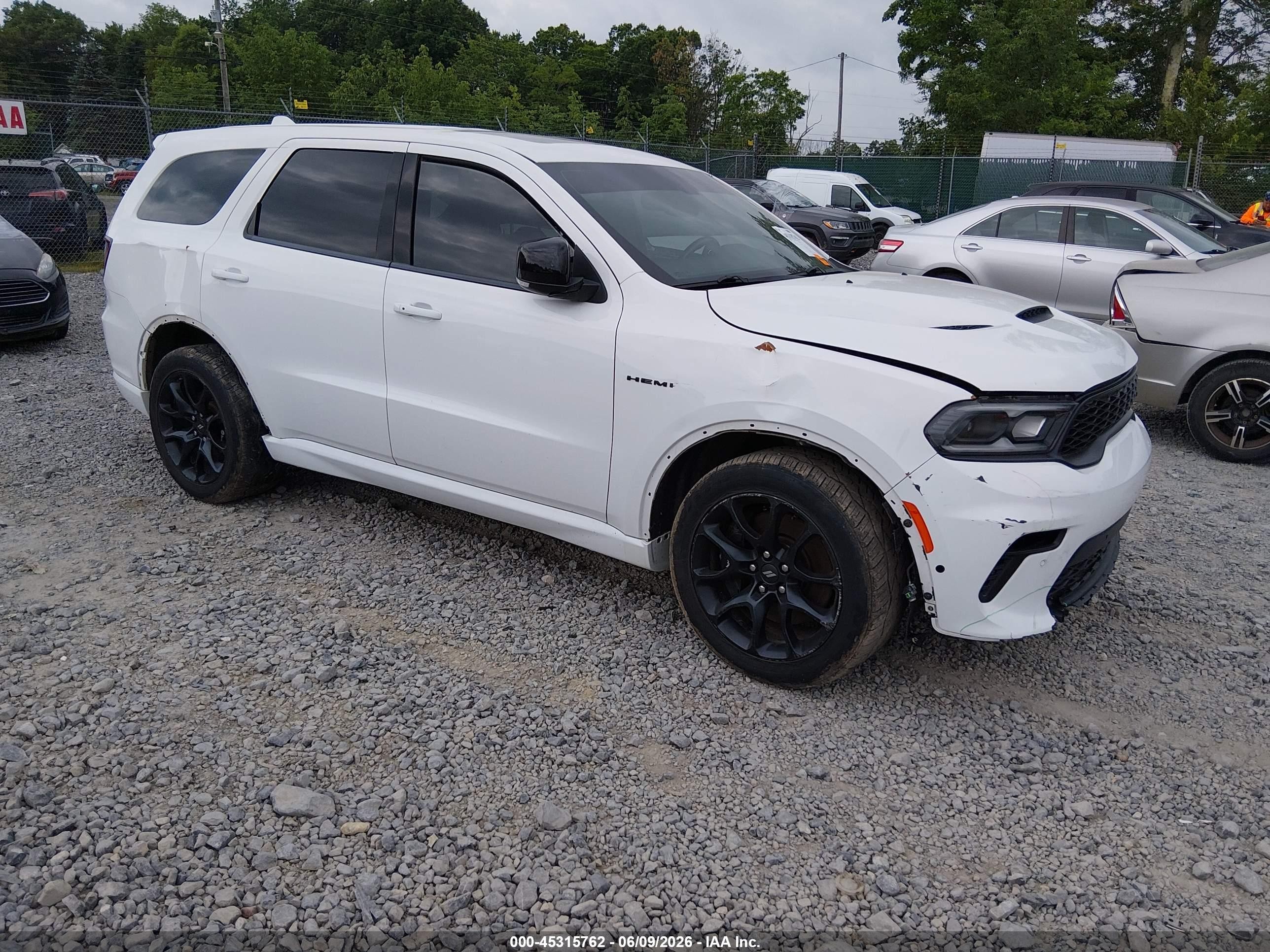 2022 Dodge Durango R/T Plus, VIN 1C4SDJCT4NC195681 — Front end